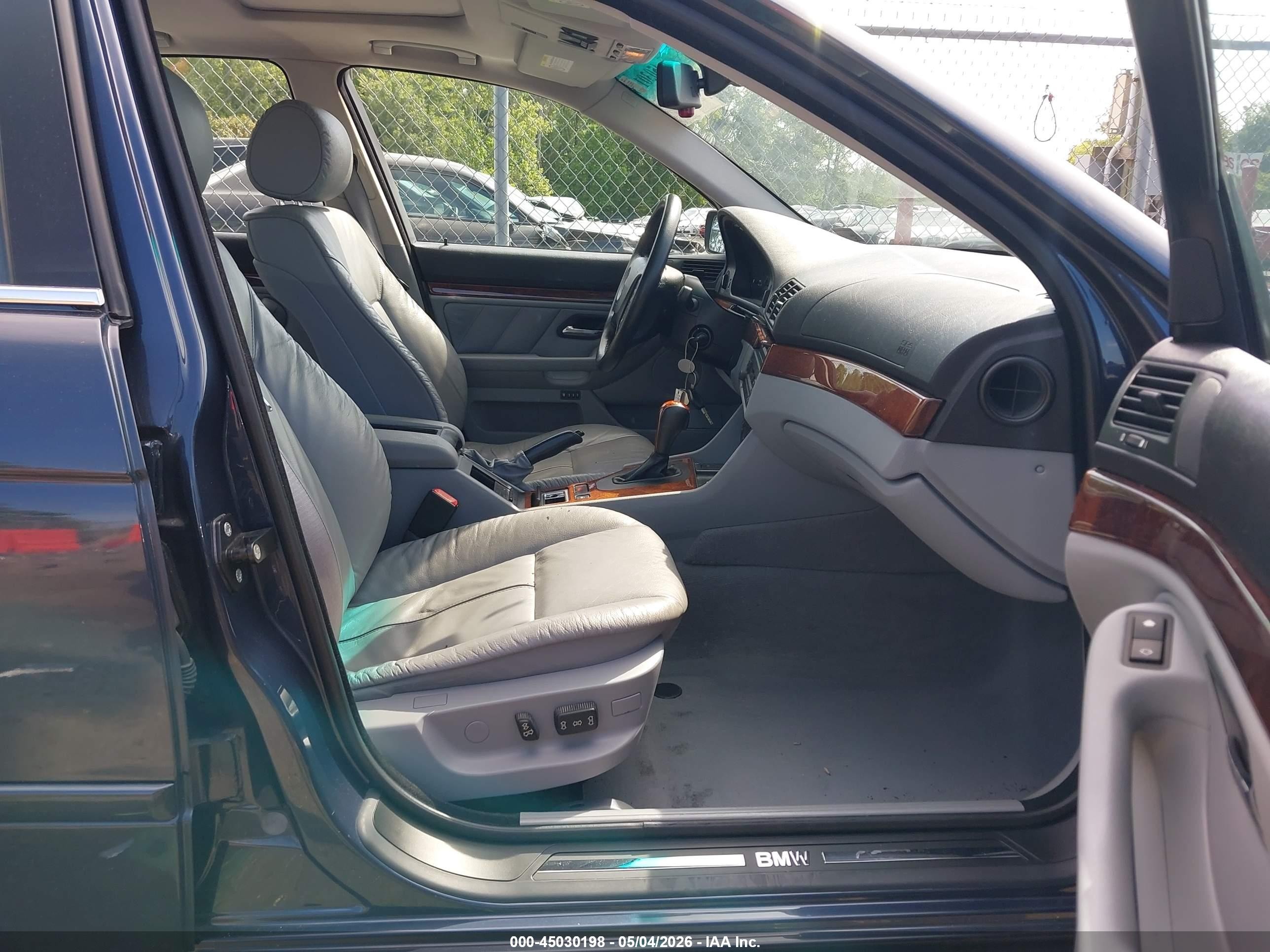 2003 Bmw 530ia   Blue vin: WBADT63433CK31579