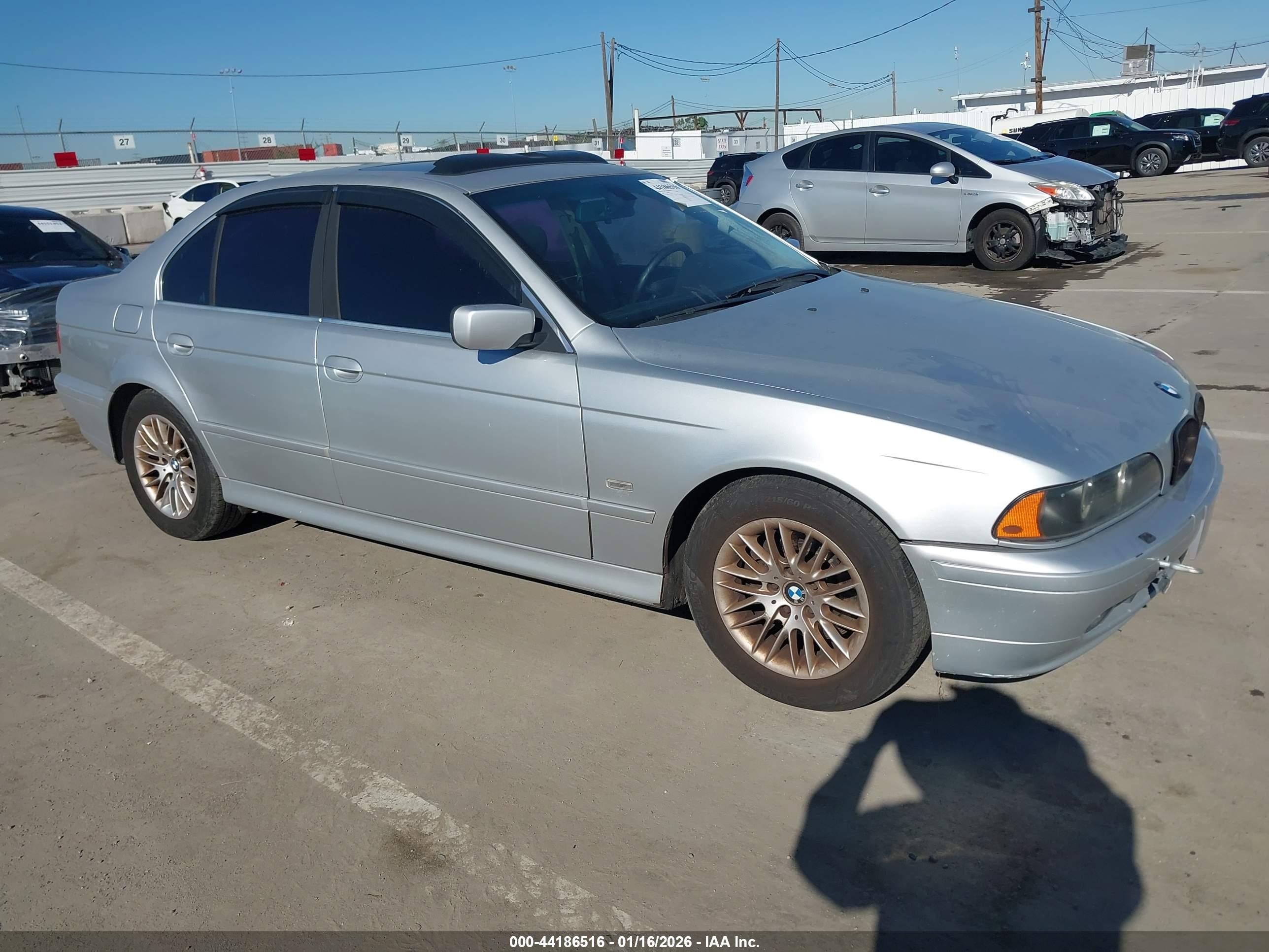2002 Bmw 530ia   Silver vin: WBADT63452CH85711