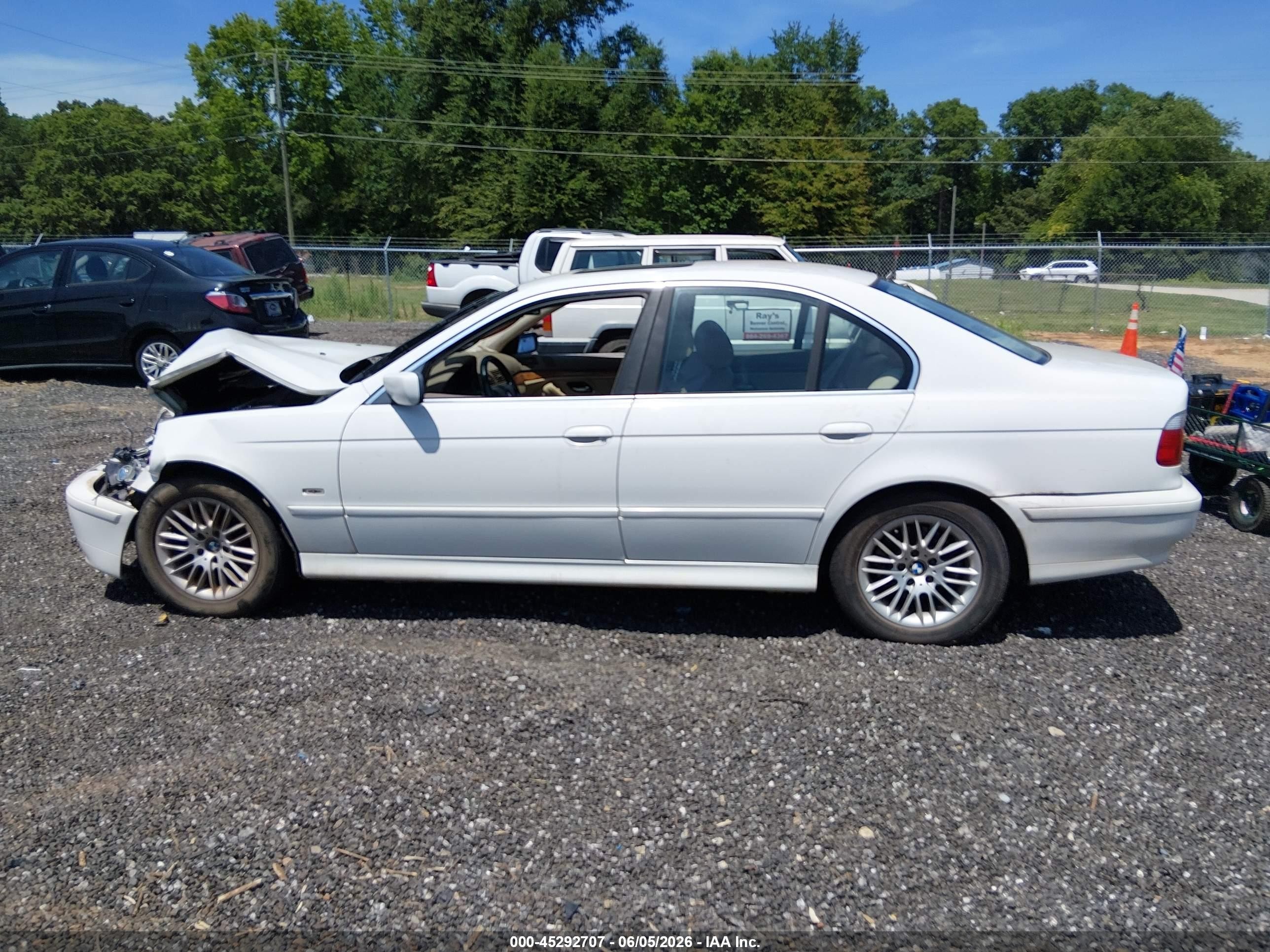 2002 Bmw 530ia White vin: WBADT63462CH89640