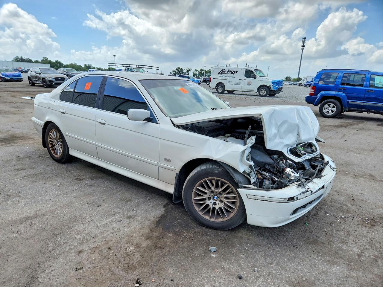 2001 Bmw 530 I Automatic White vin: WBADT63471CF01106