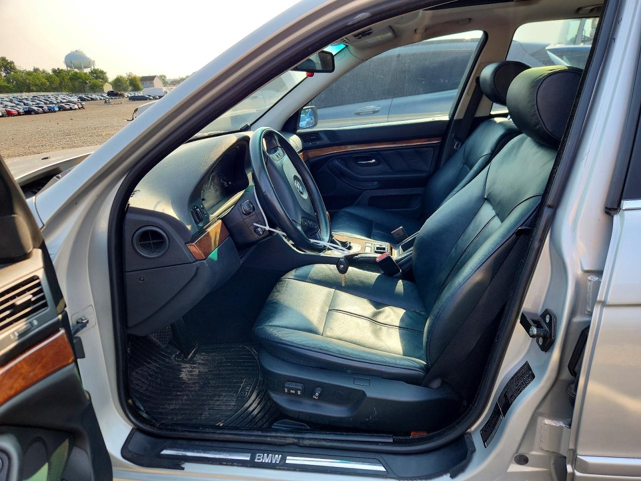 2002 Bmw 530 I Automatic Silver vin: WBADT63492CH85940