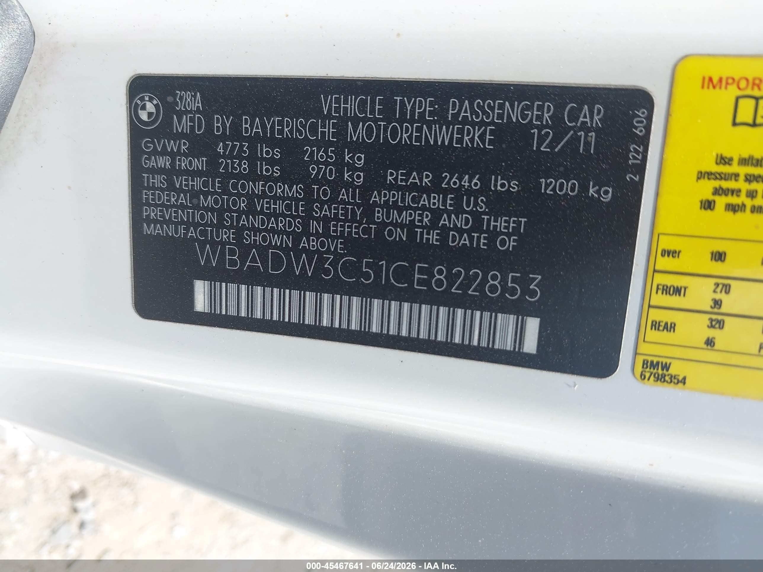 2012 Bmw 328i   Белый vin: WBADW3C51CE822853