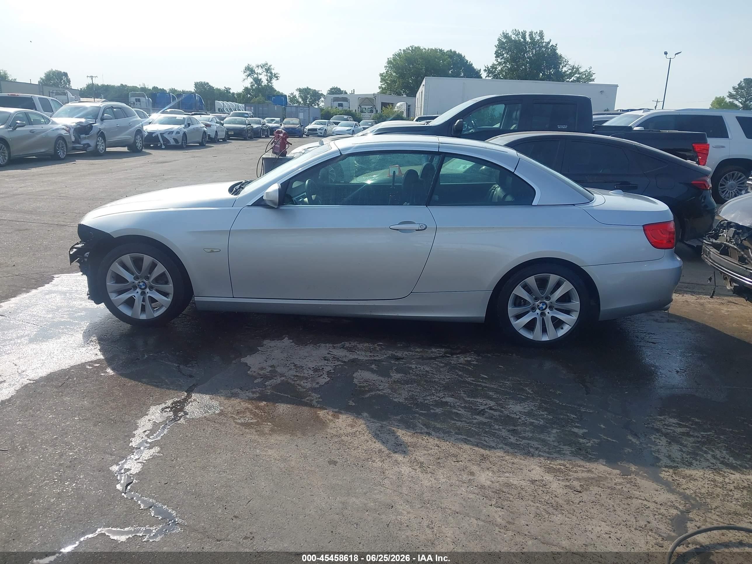 2013 Bmw 328i   Silver vin: WBADW3C51DJ525588