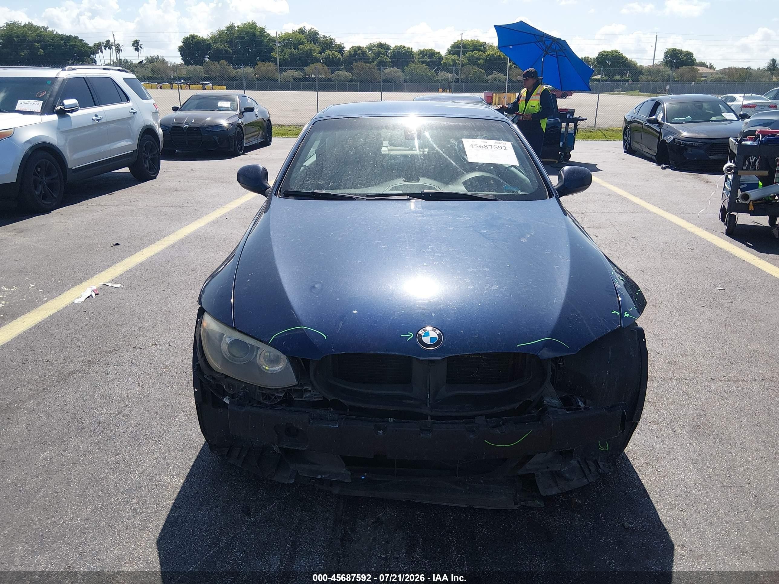 2011 Bmw 328i   Blue vin: WBADW3C53BE439706