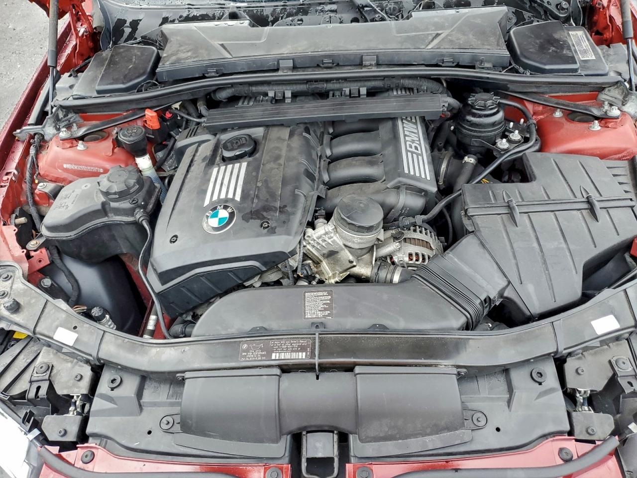 2013 Bmw 328 I Burgundy vin: WBADW3C55DJ525979