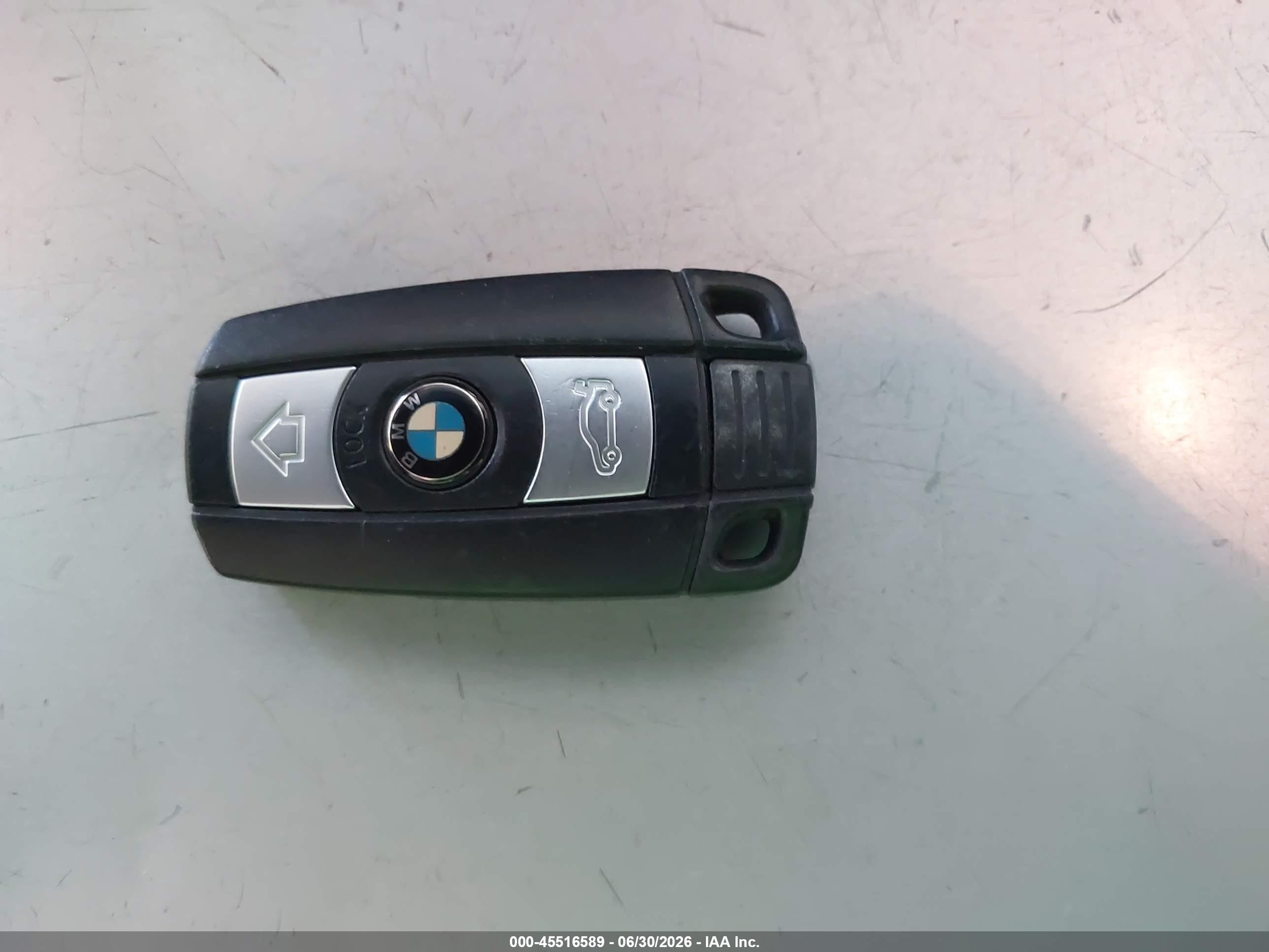 2012 Bmw 328i Черный vin: WBADW3C56CE824243