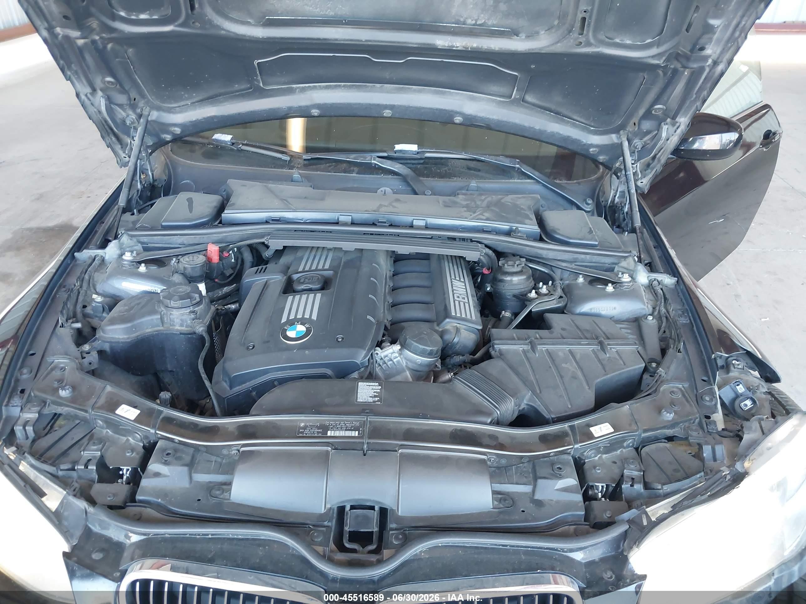 2012 Bmw 328i Черный vin: WBADW3C56CE824243