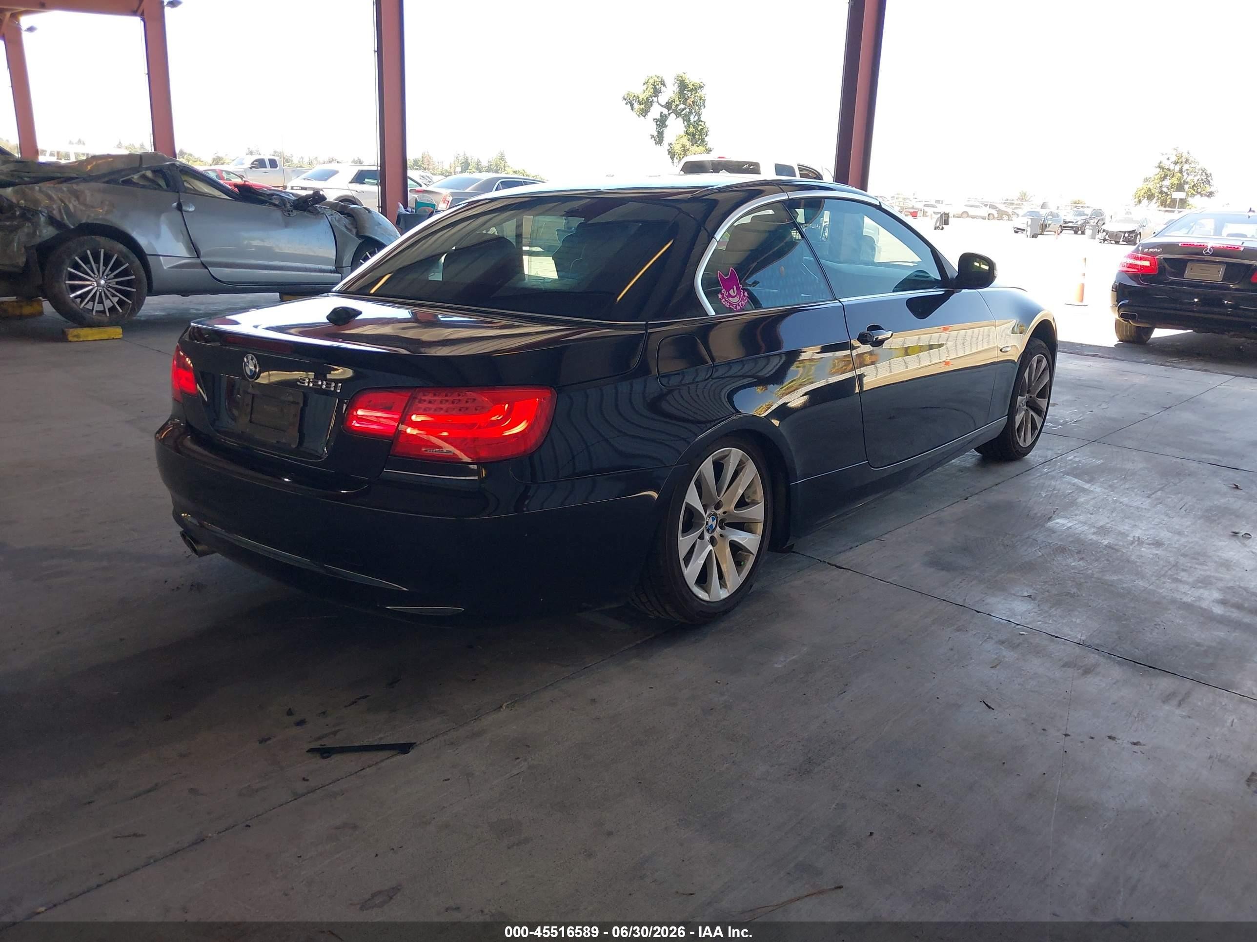 2012 Bmw 328i Черный vin: WBADW3C56CE824243
