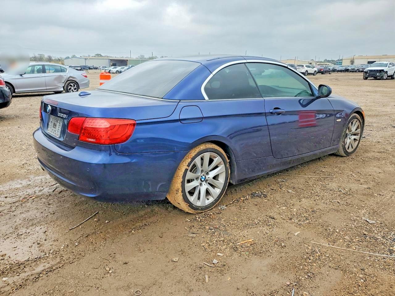 2013 Bmw 328 I Blue vin: WBADW3C56DJ527319