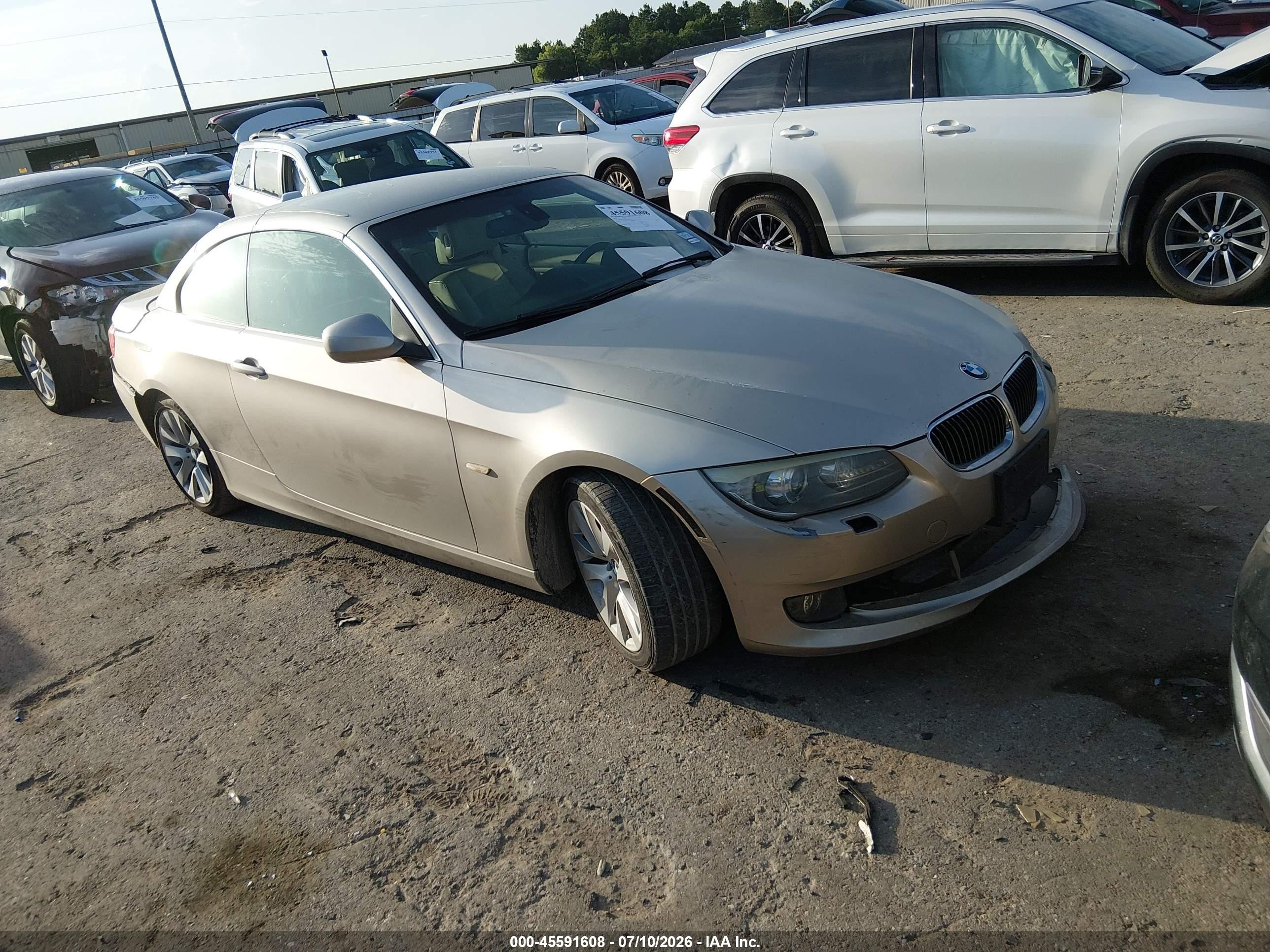 2012 Bmw 328i   Gold vin: WBADW3C58CE542069