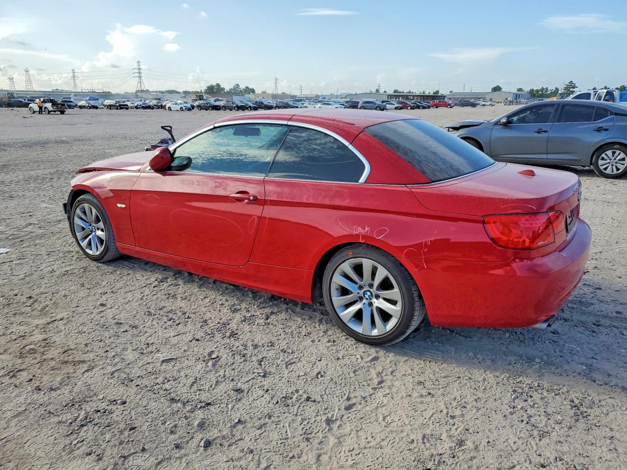 2013 Bmw 328 I Red vin: WBADW3C58DJ525426