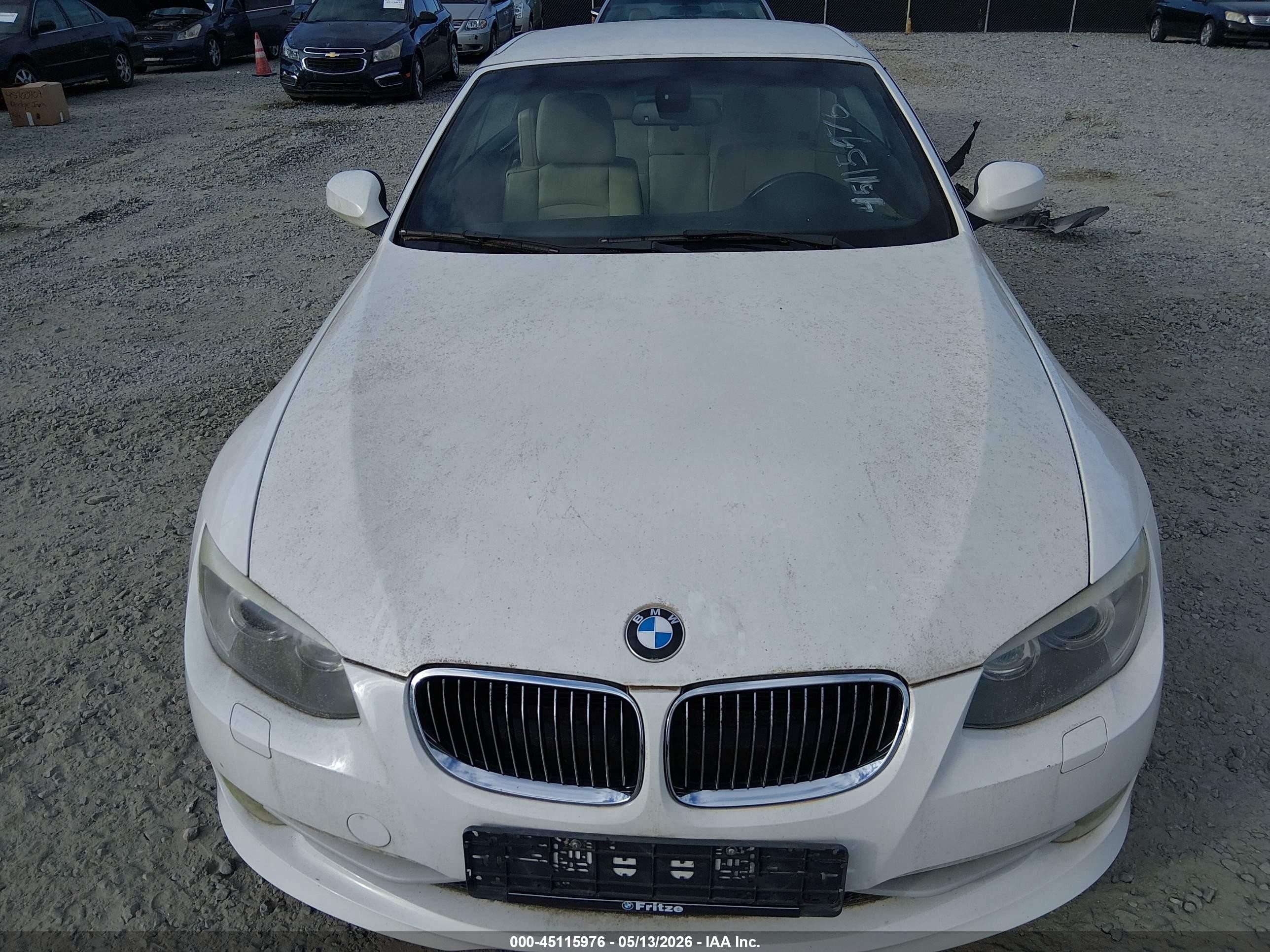 2011 Bmw 328i   White vin: WBADW3C59BE537669