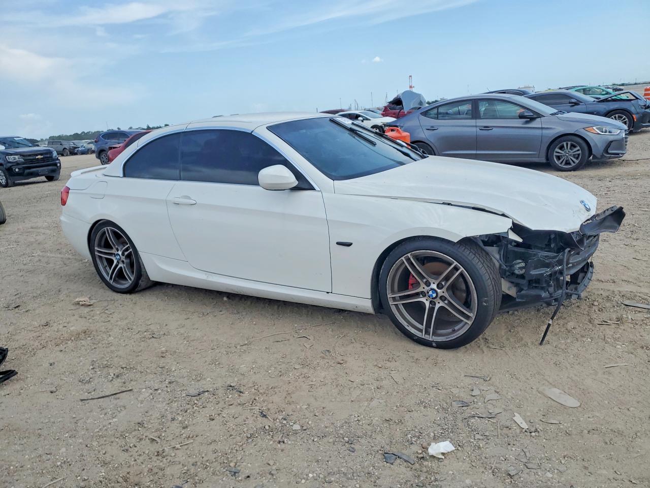 2011 Bmw 328 I Белый vin: WBADW3C59BE540314