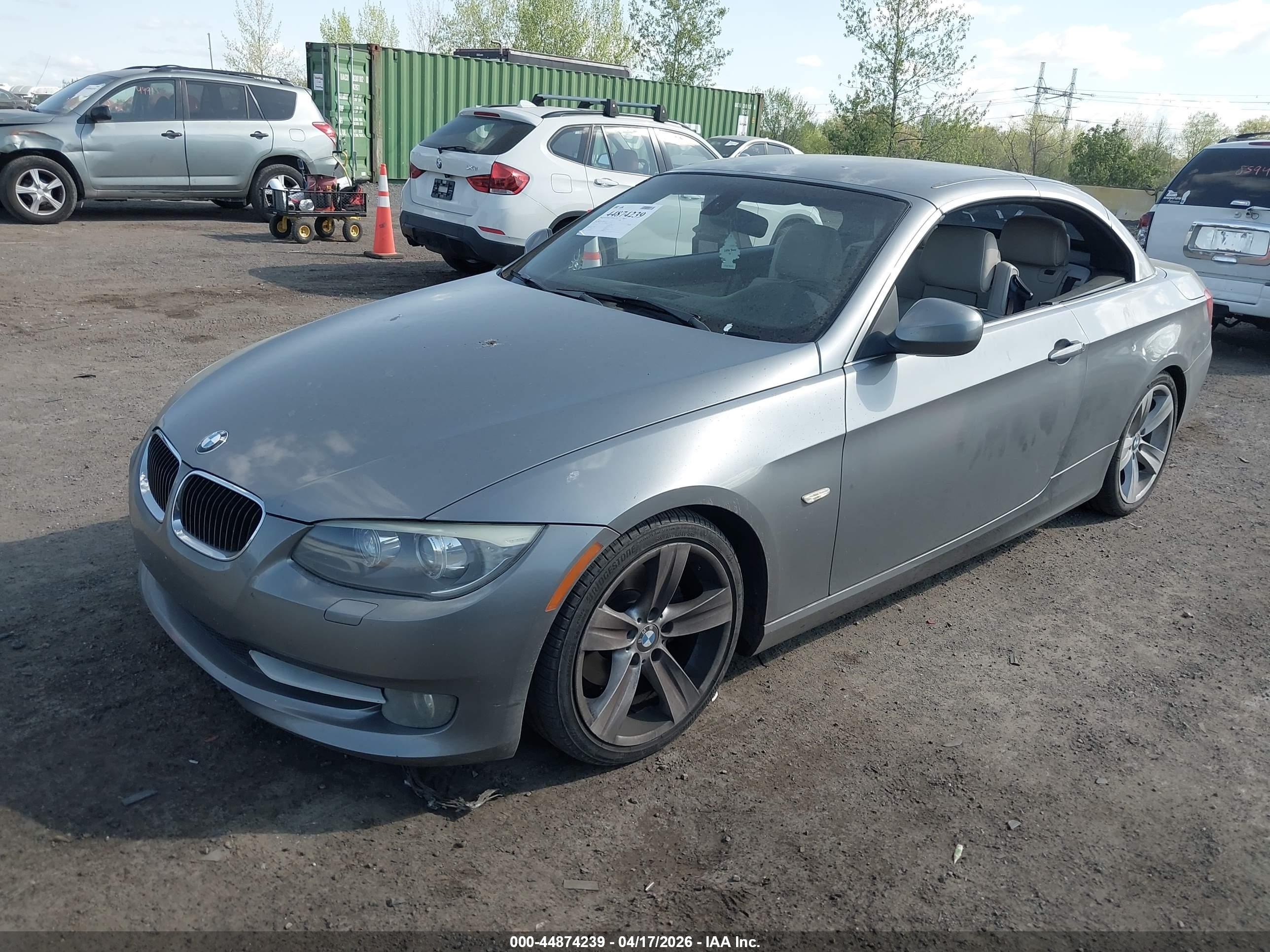 2011 Bmw 328i   Серебряный vin: WBADW3C5XBE538636