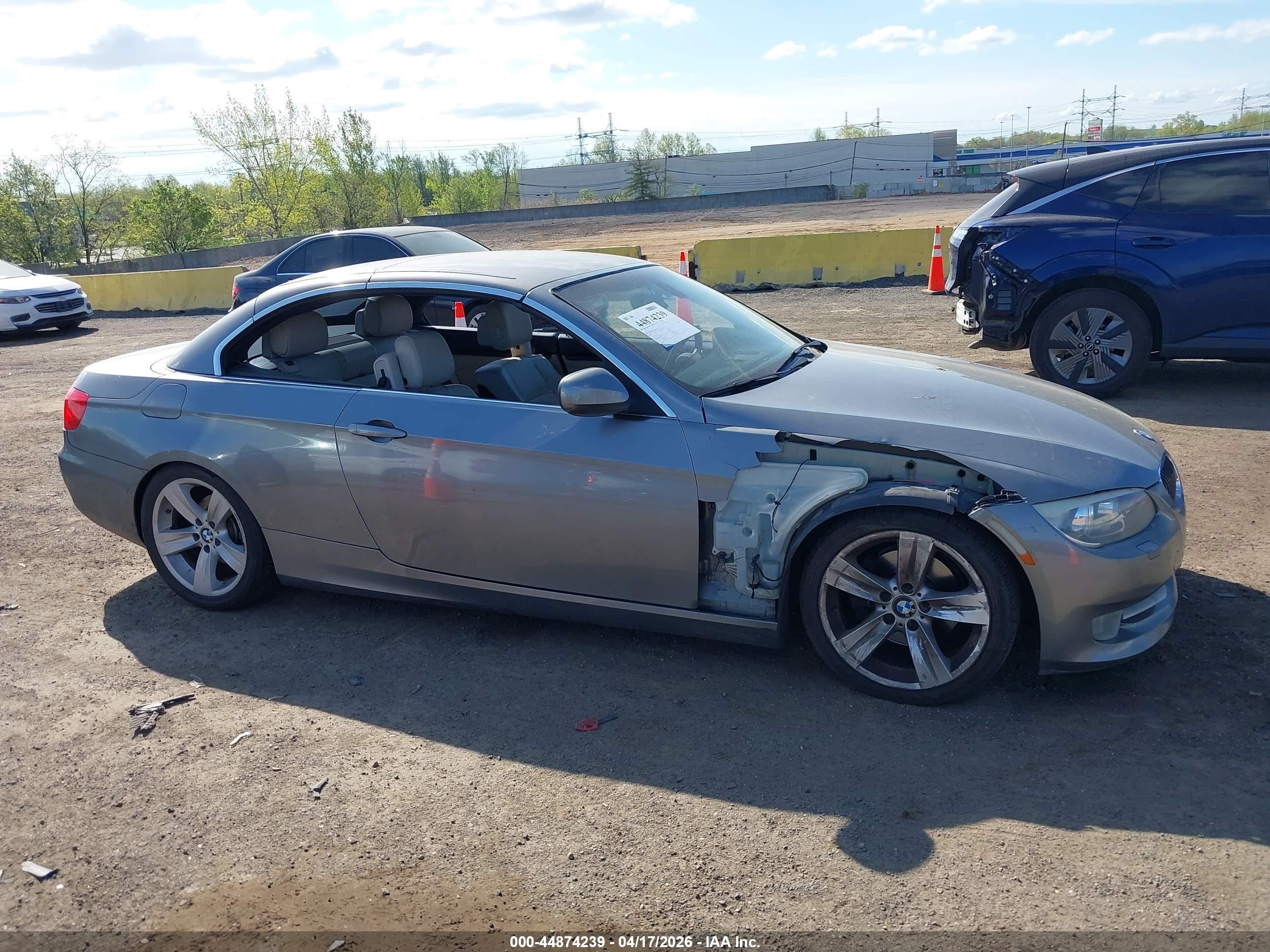 2011 Bmw 328i   Серебряный vin: WBADW3C5XBE538636