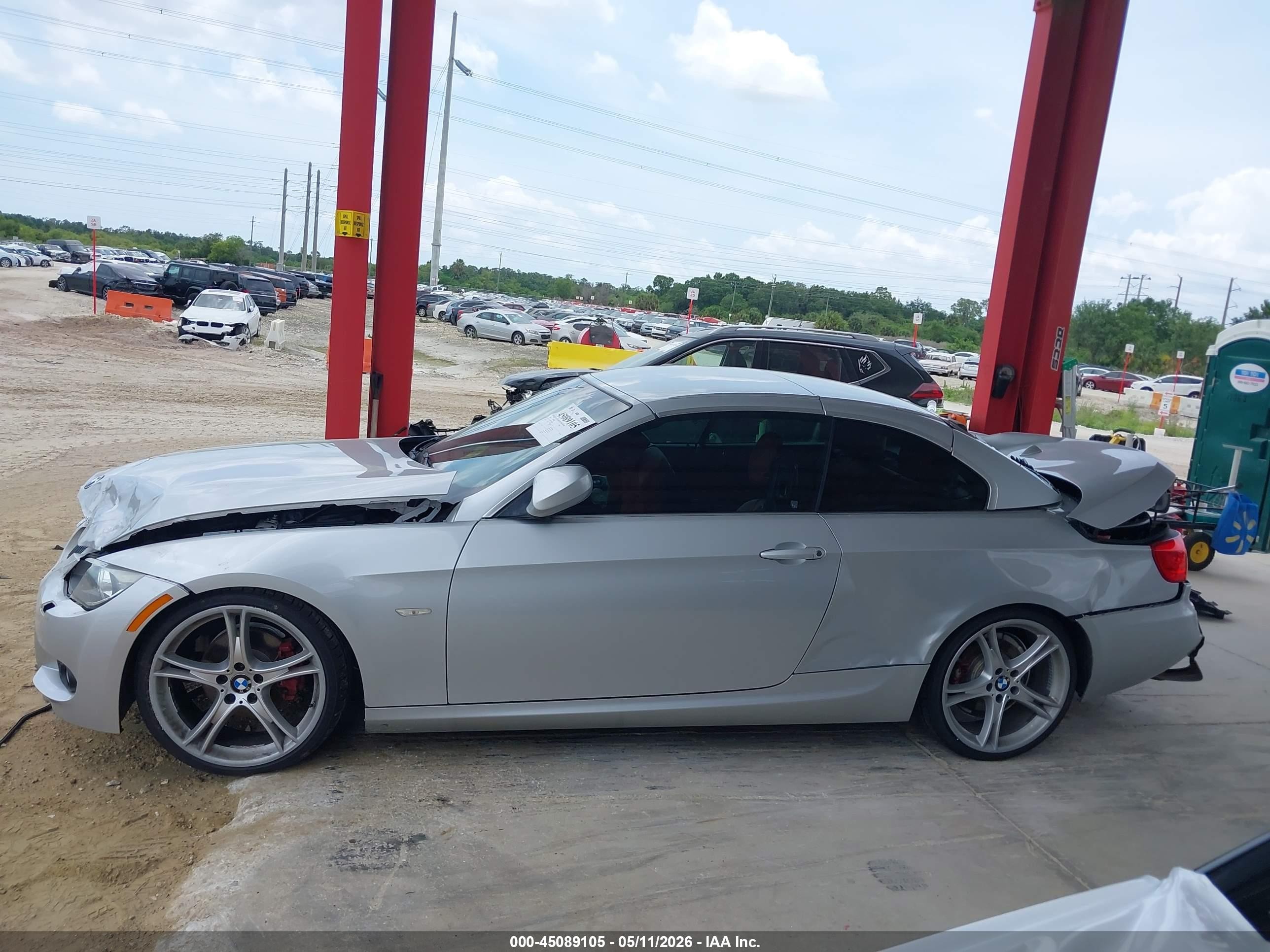 2013 Bmw 328i   Silver vin: WBADW7C50DE732389
