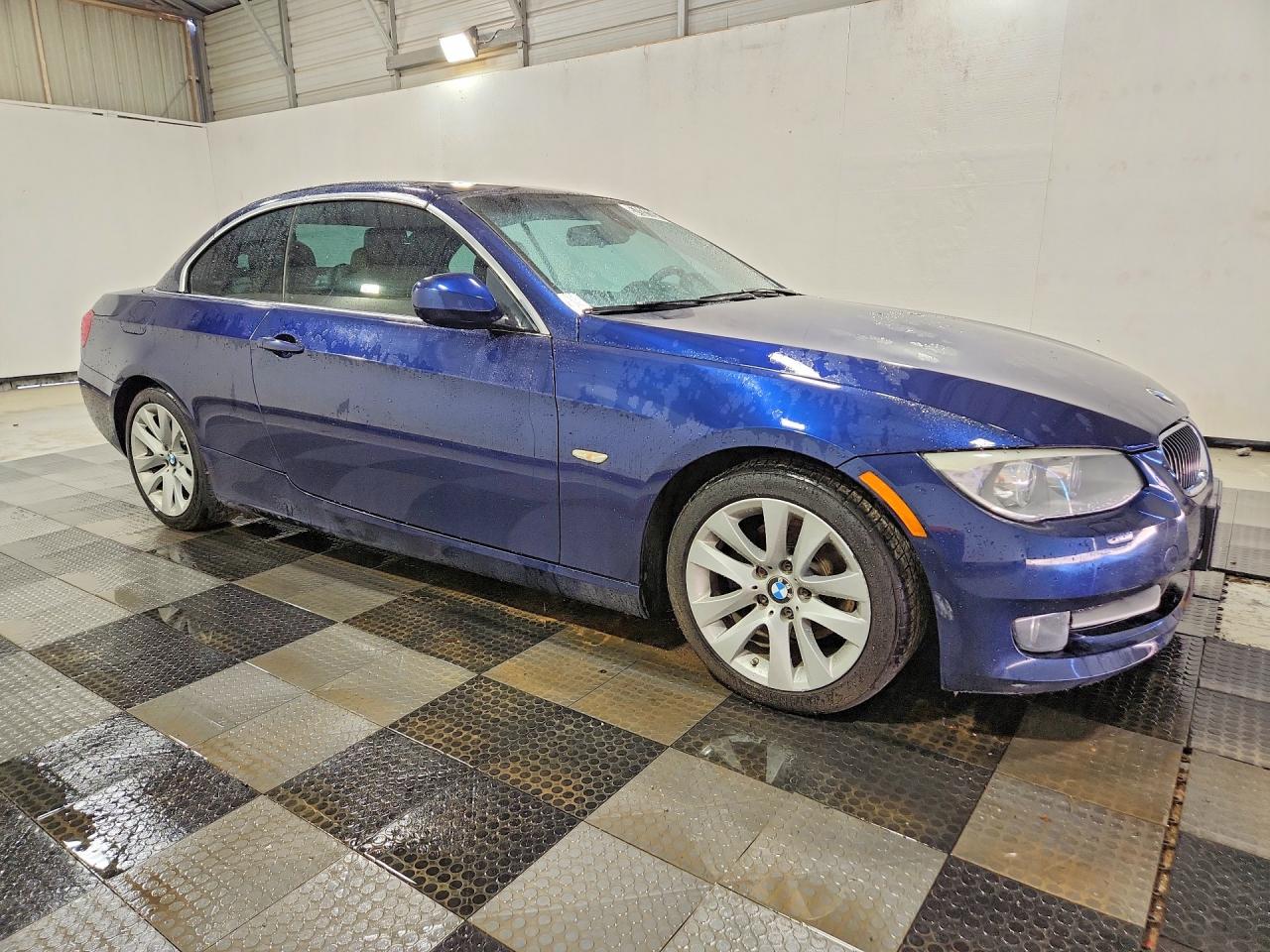 2011 Bmw 328 I Sulev Blue vin: WBADW7C51BE727926