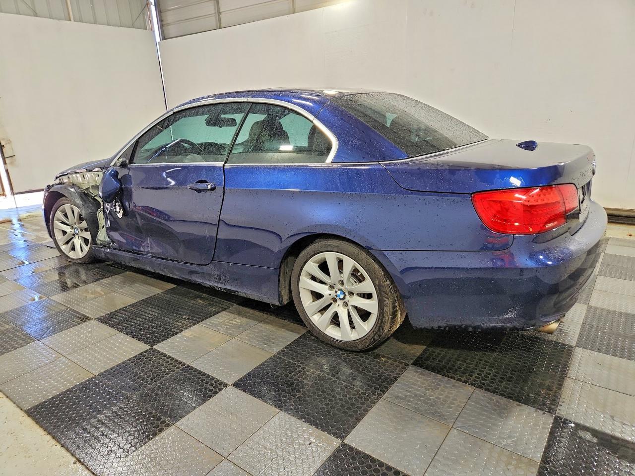 2011 Bmw 328 I Sulev Blue vin: WBADW7C51BE727926