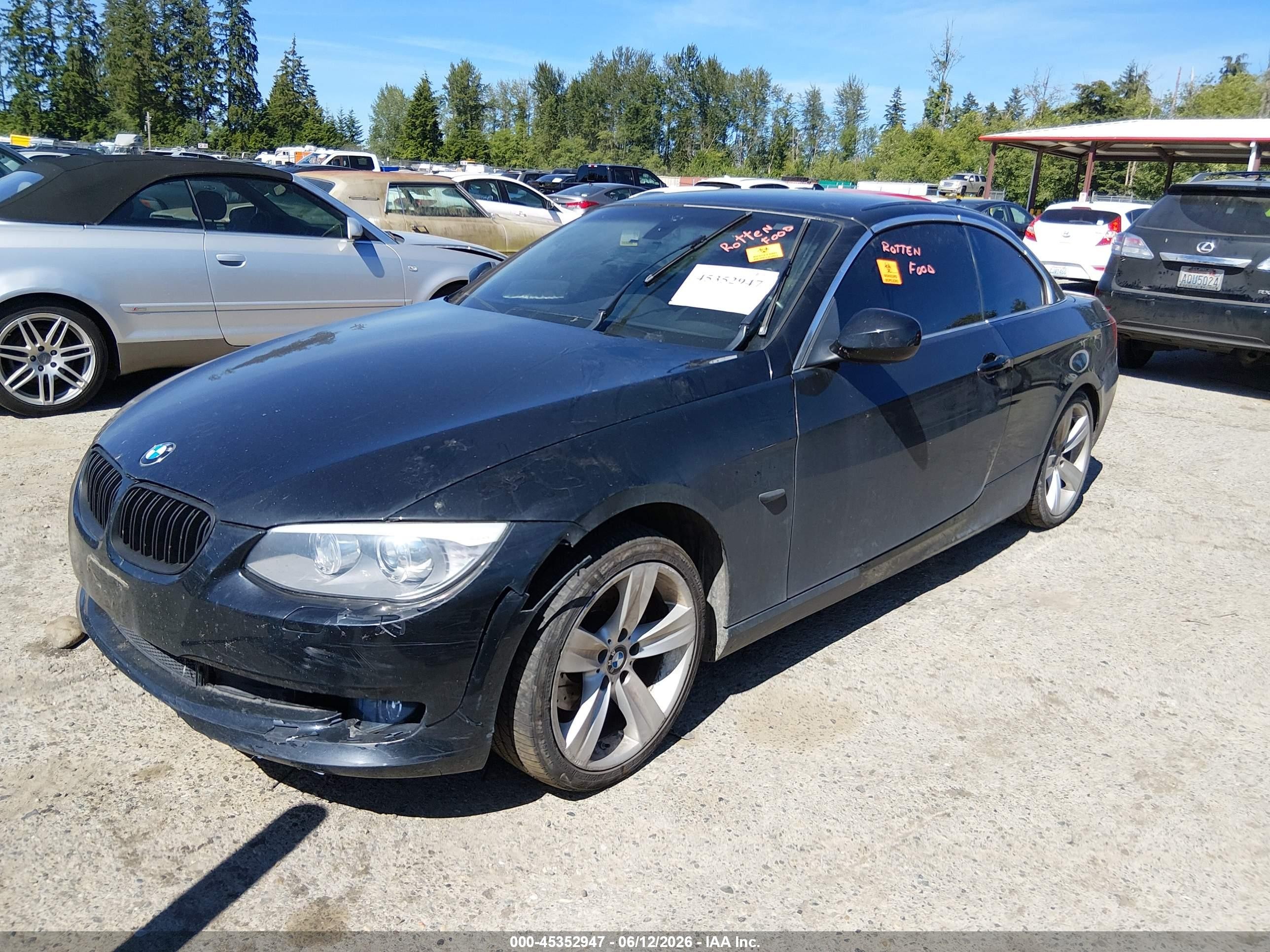 2011 Bmw 328i   Черный vin: WBADW7C52BE544518