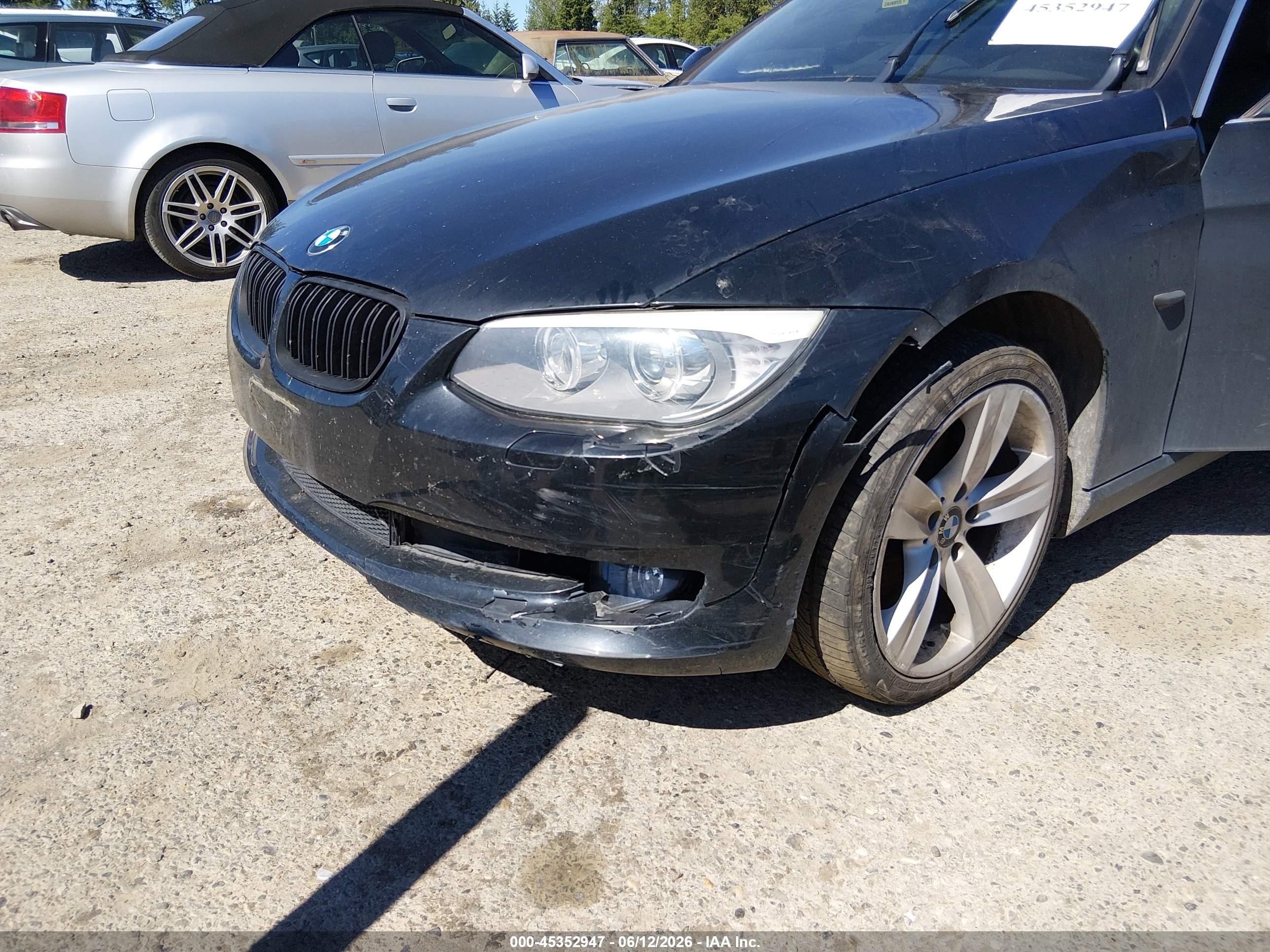 2011 Bmw 328i   Черный vin: WBADW7C52BE544518