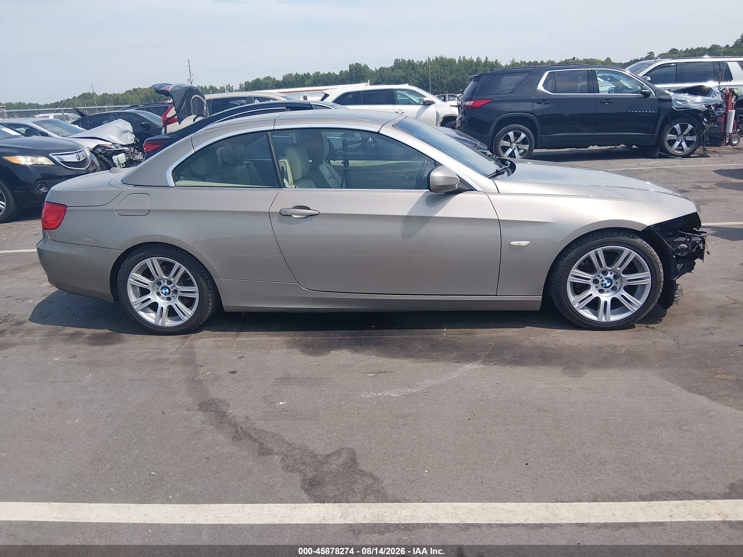 2011 Bmw 328i   Beige vin: WBADW7C53BE543233