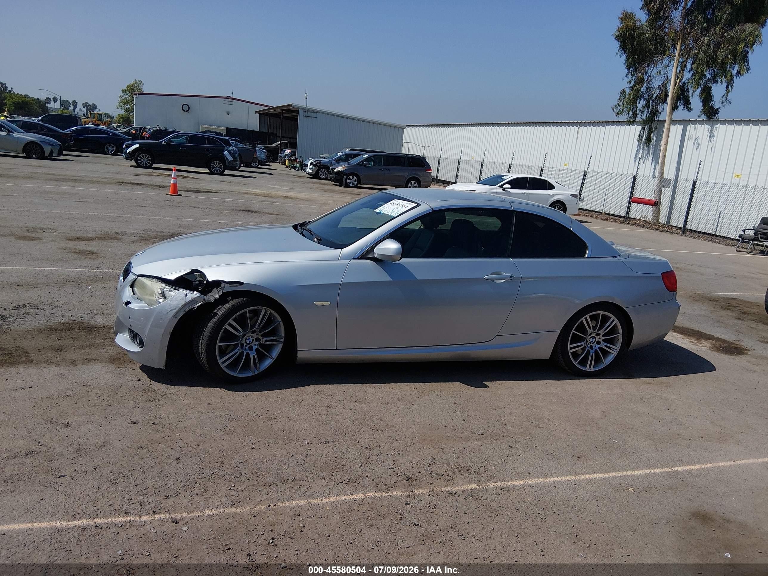 2011 Bmw 328i   Silver vin: WBADW7C57BE543185