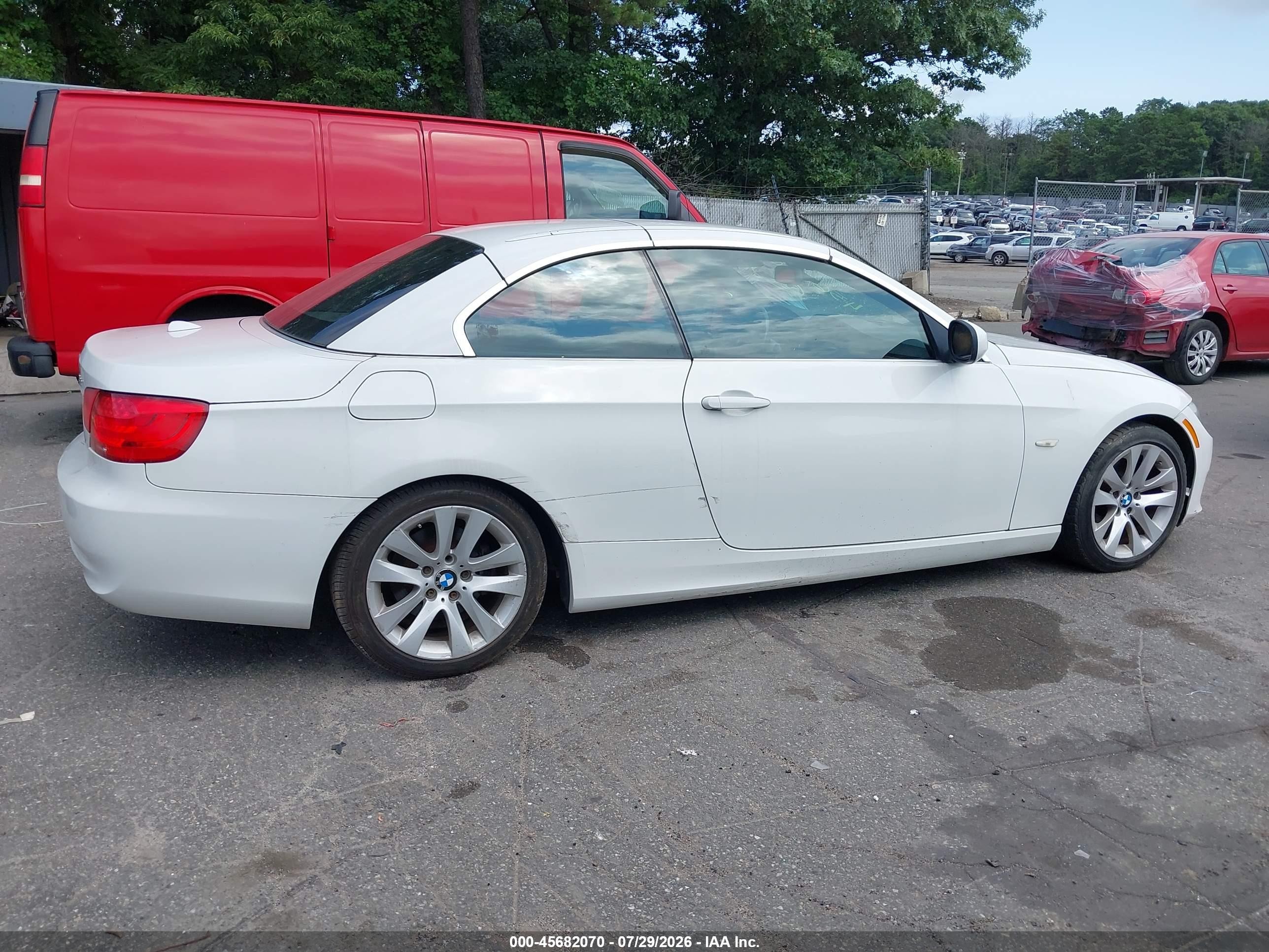 2011 Bmw 328i White vin: WBADW7C58BE544670