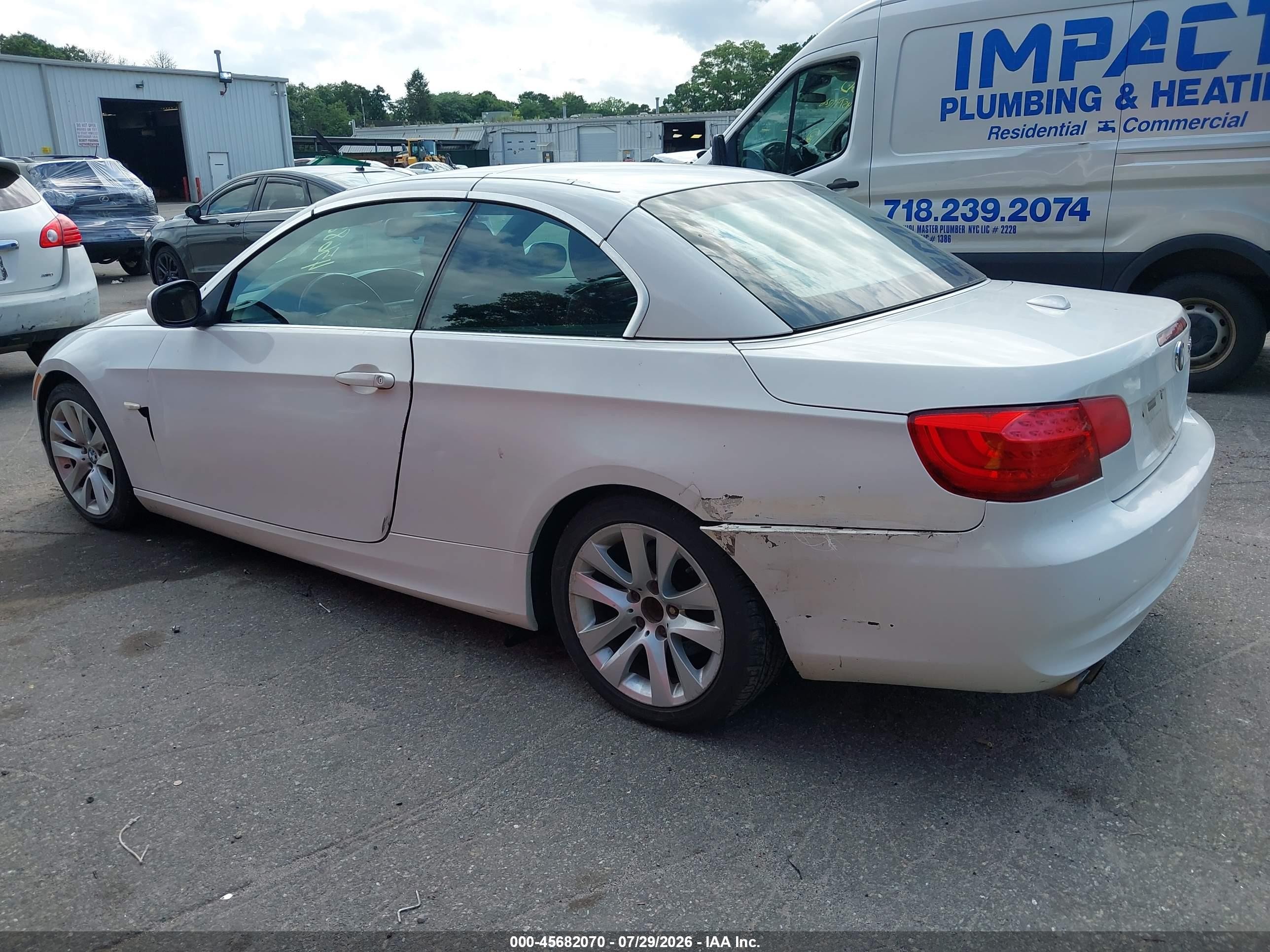 2011 Bmw 328i White vin: WBADW7C58BE544670
