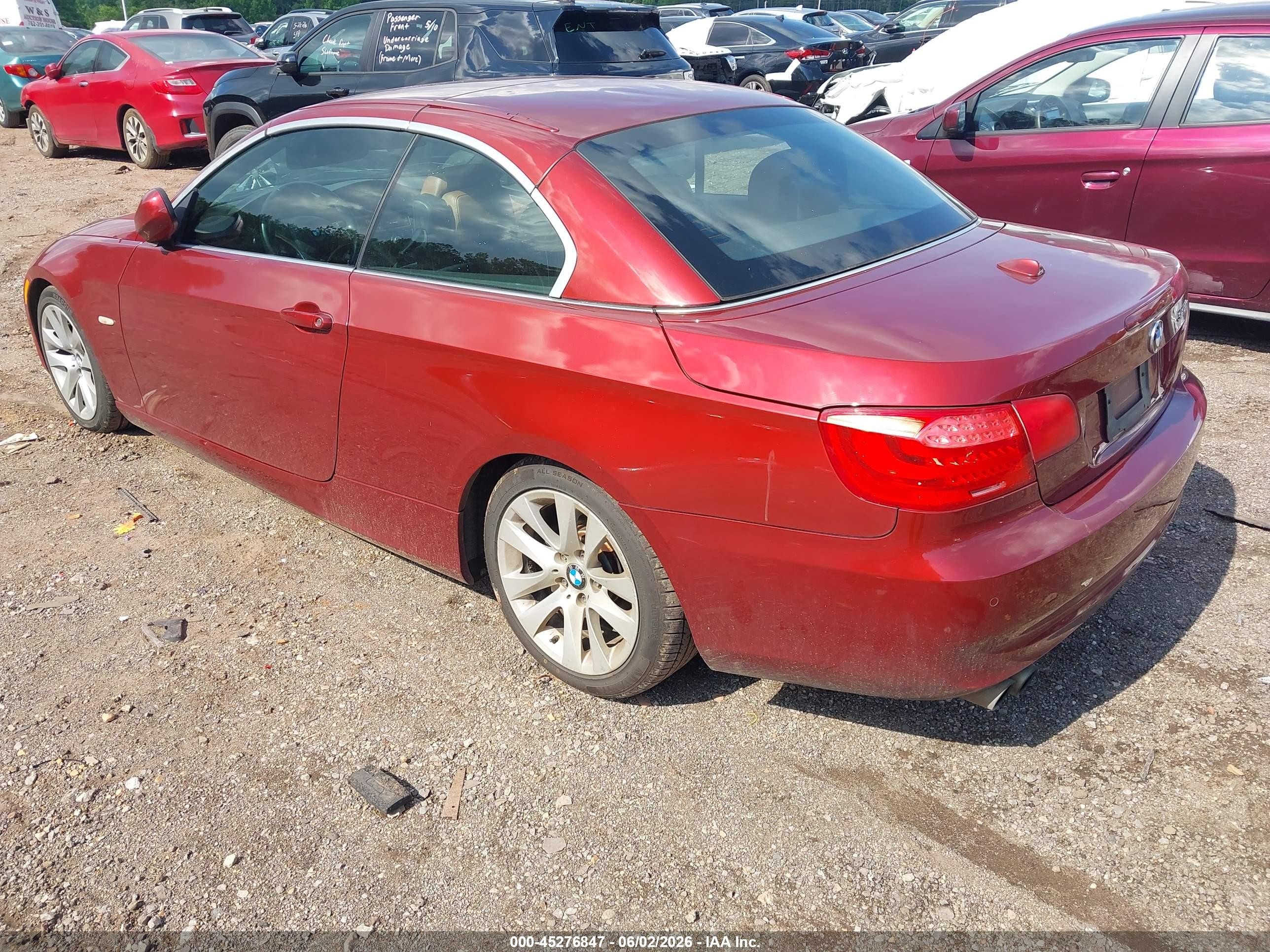 2013 Bmw 328i   Red vin: WBADW7C58DE732415