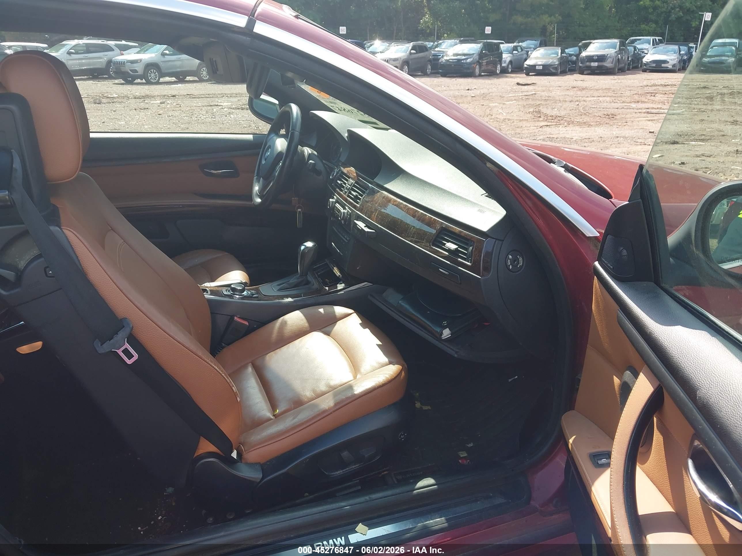 2013 Bmw 328i   Red vin: WBADW7C58DE732415