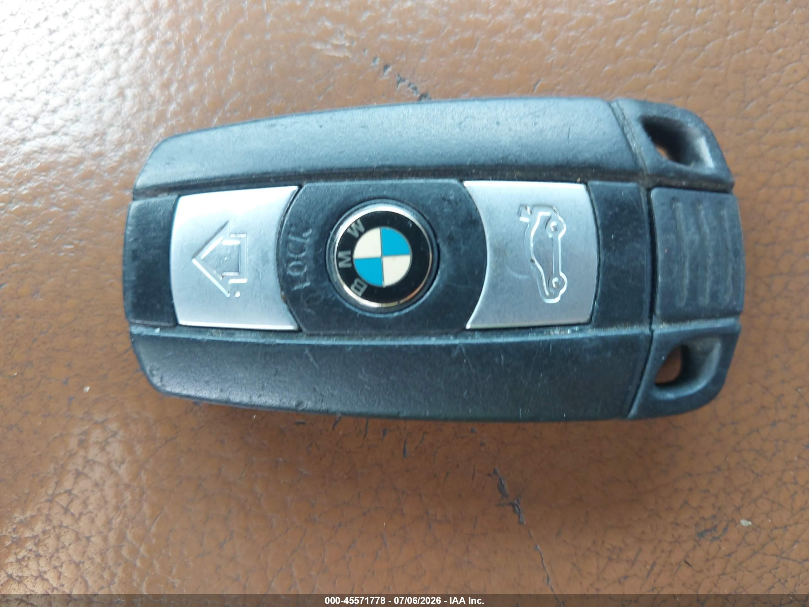 2011 Bmw 328i   Black vin: WBADW7C59BE543852