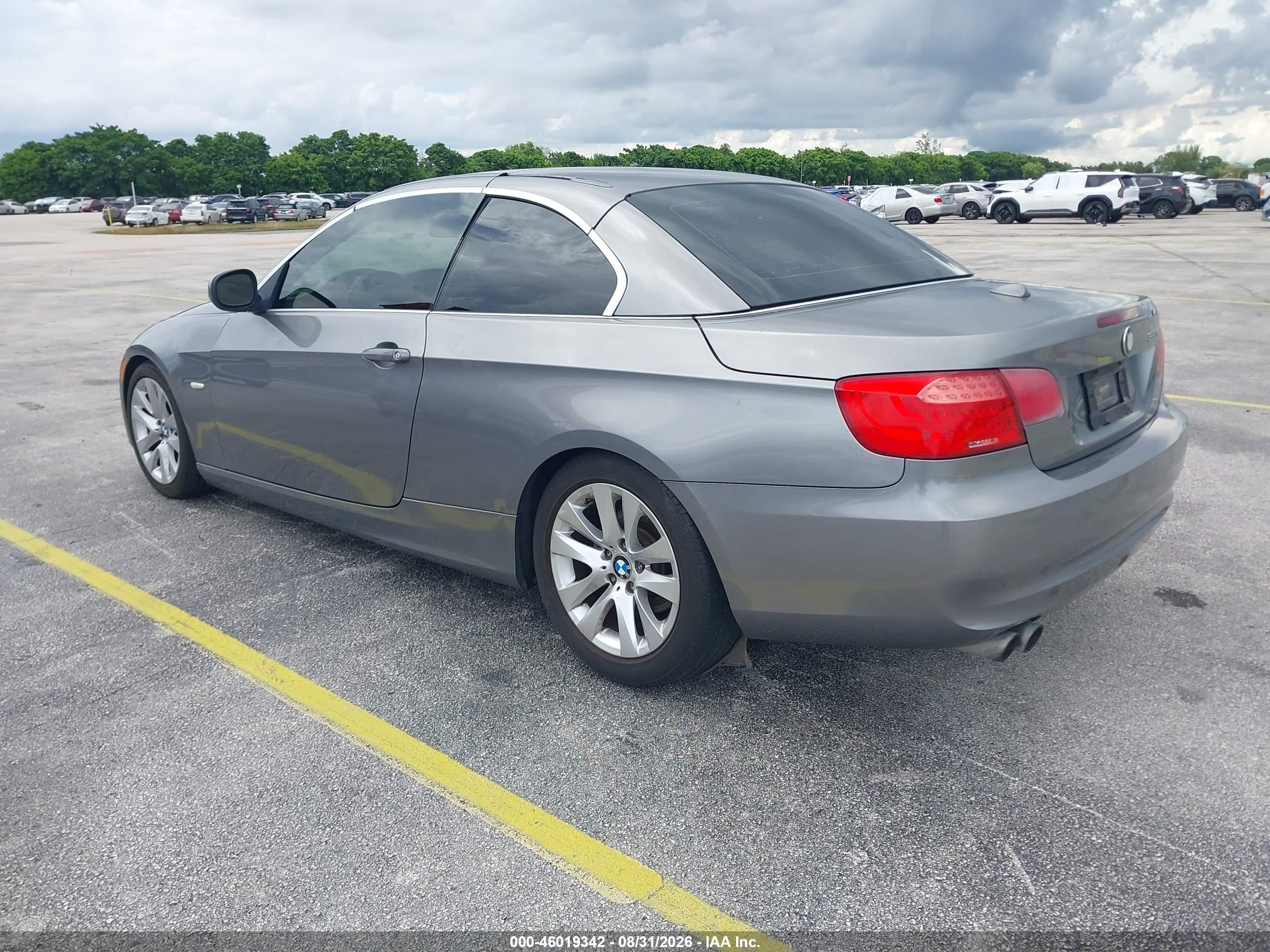 2011 Bmw 328i   Gray vin: WBADW7C59BE727625