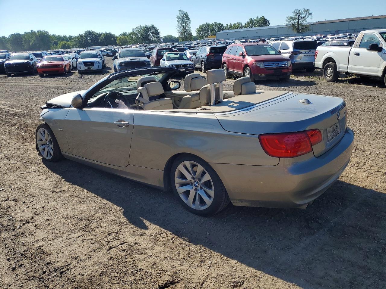 2011 Bmw 328 I Sulev Beige vin: WBADW7C5XBE542631