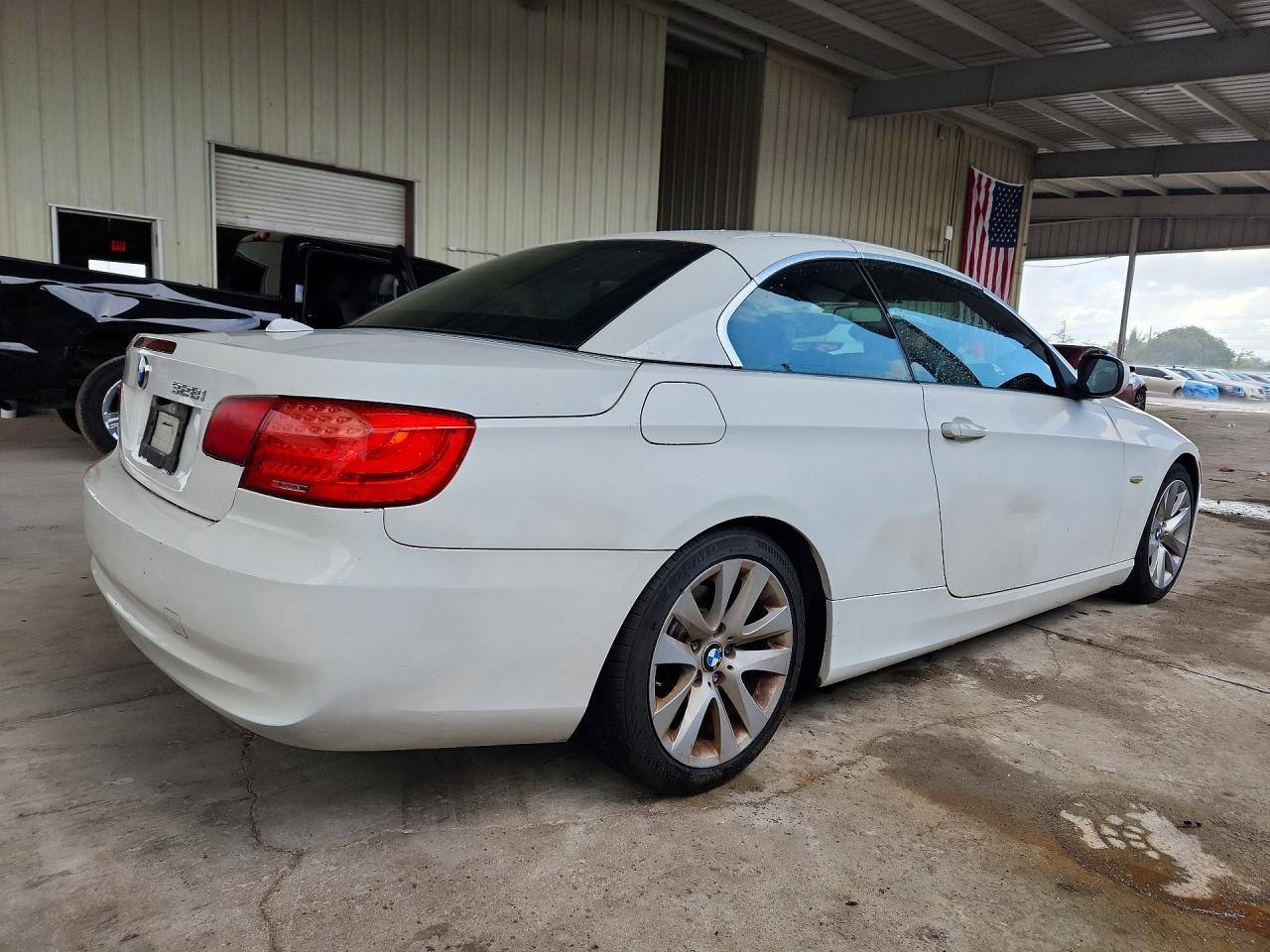 2012 Bmw 328 I Sulev White vin: WBADW7C5XCE730048
