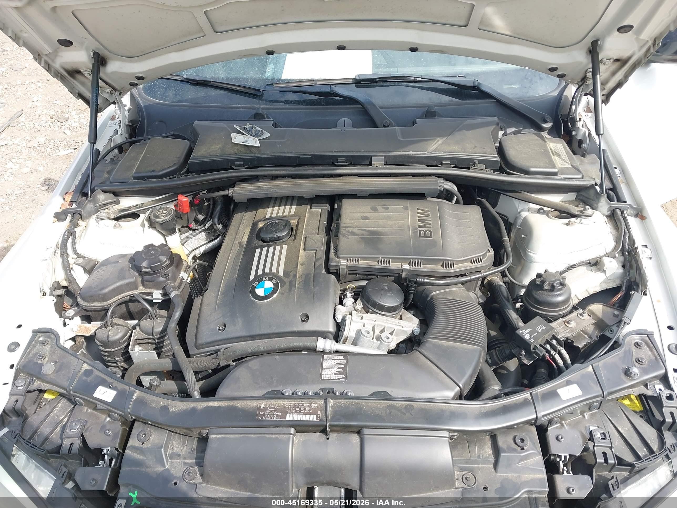2011 Bmw 335is   White vin: WBADX1C55BE570458