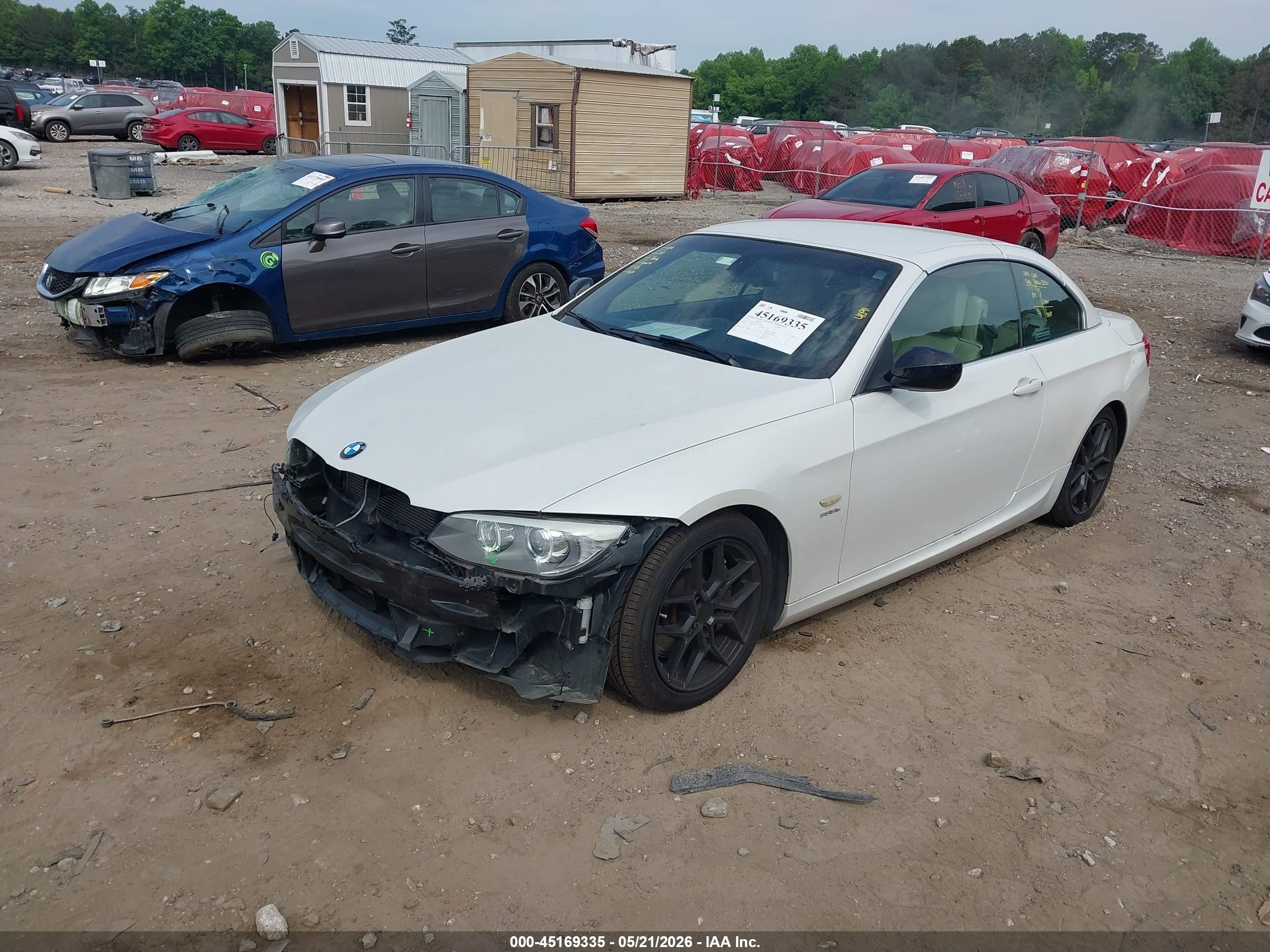 2011 Bmw 335is   White vin: WBADX1C55BE570458
