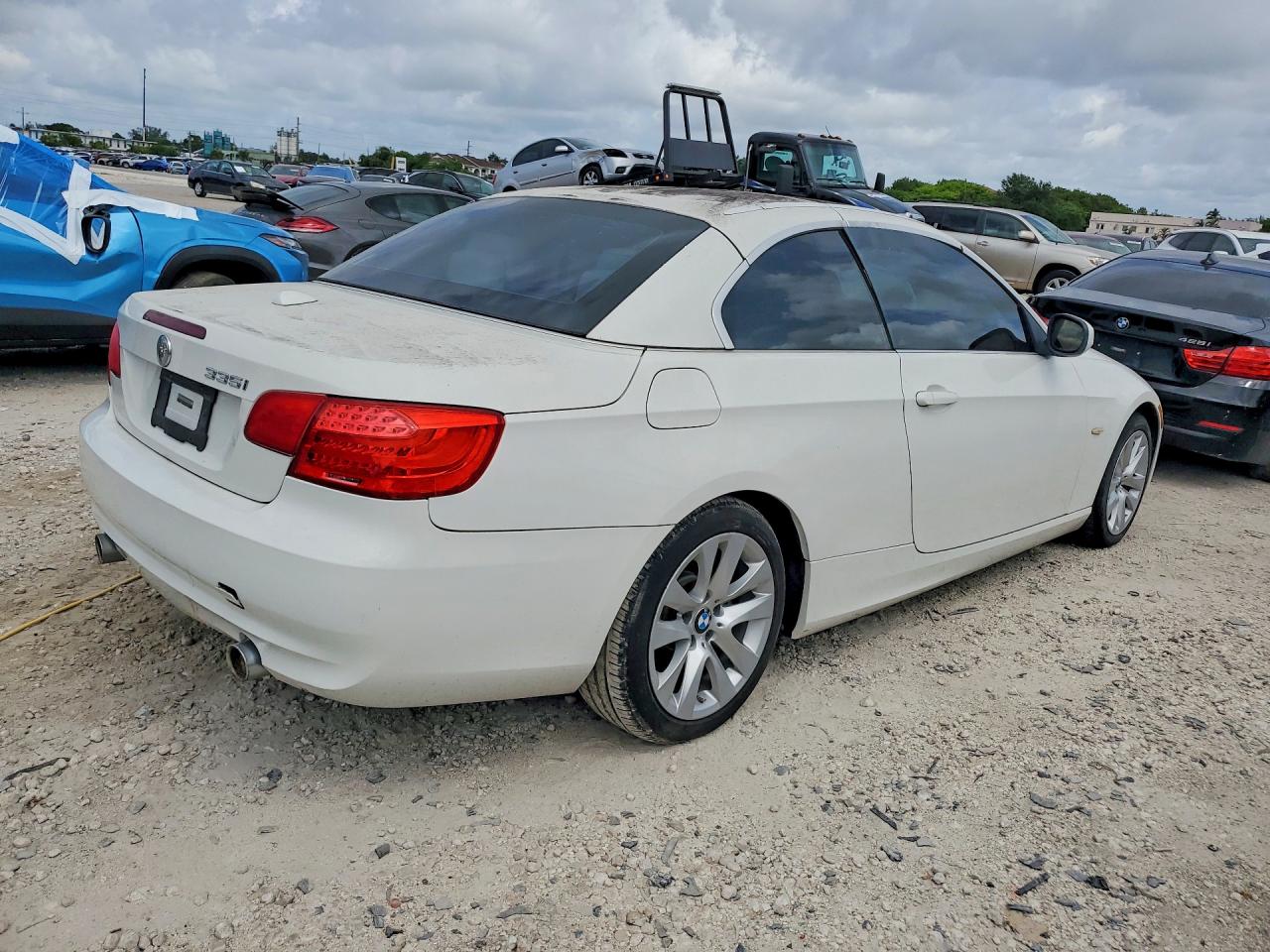 2011 Bmw 335 I White vin: WBADX7C50BE261001