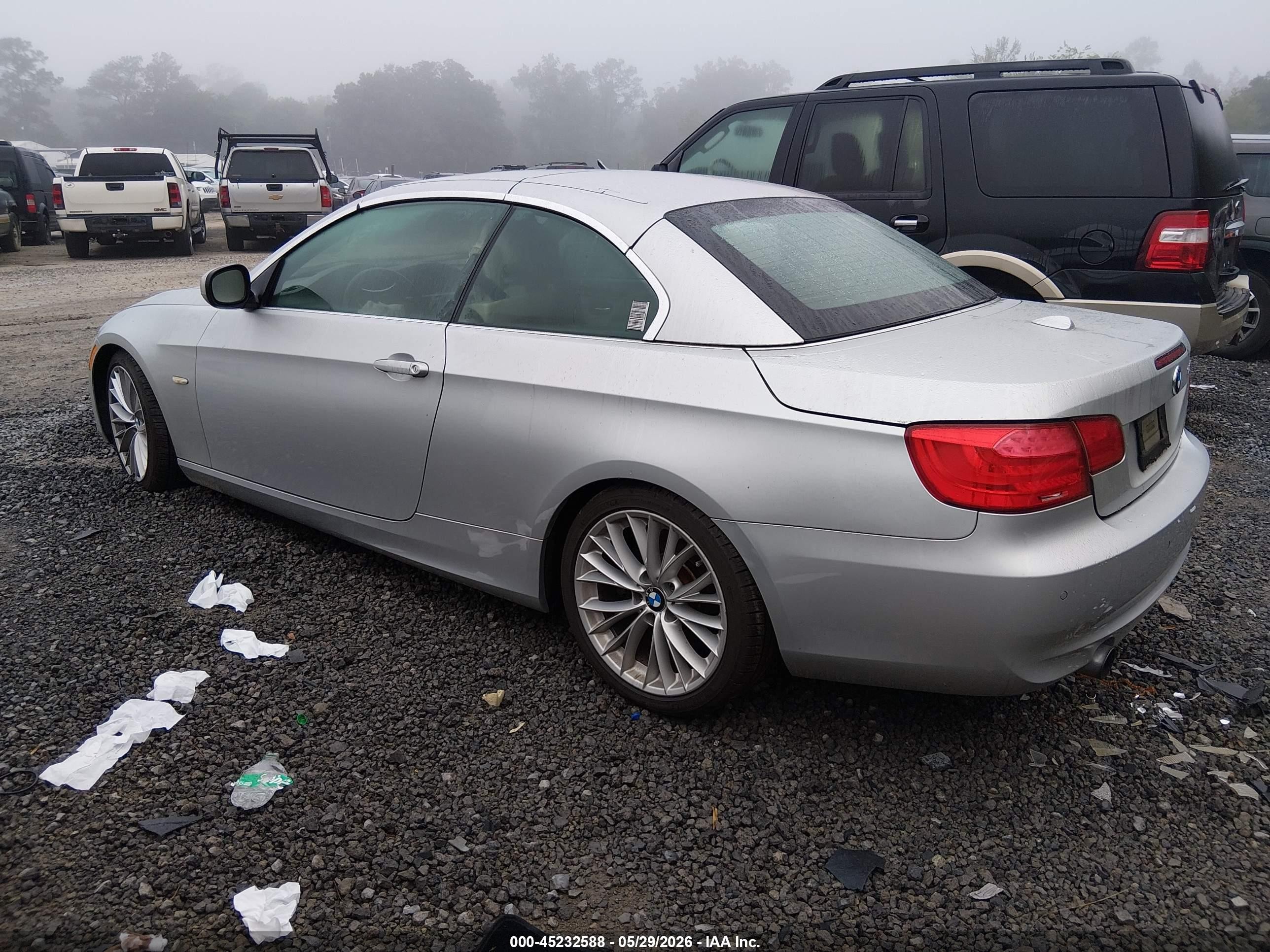 2011 Bmw 335i   Silver vin: WBADX7C50BE579281