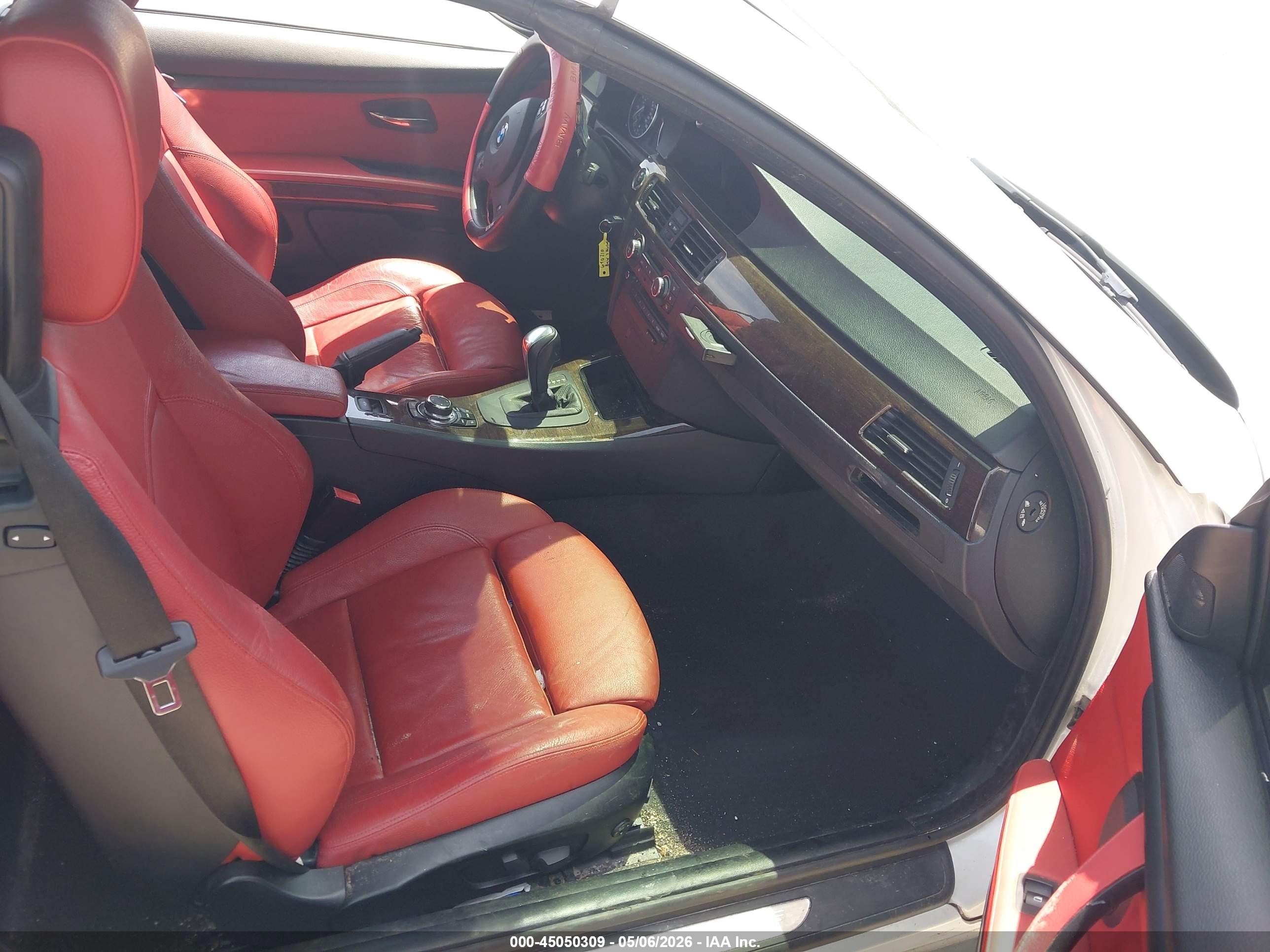 2011 Bmw 335i White vin: WBADX7C51BE743413