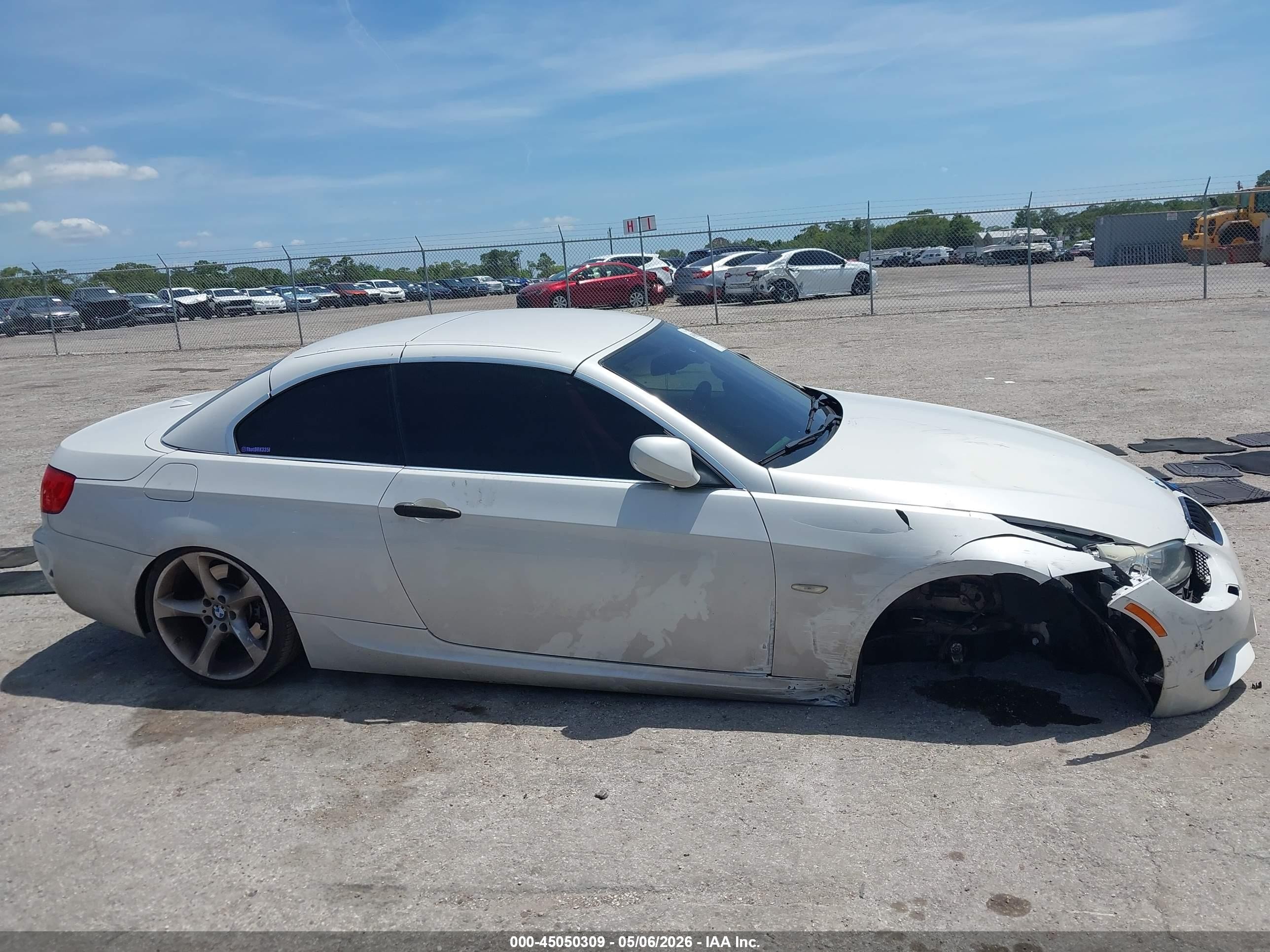 2011 Bmw 335i White vin: WBADX7C51BE743413
