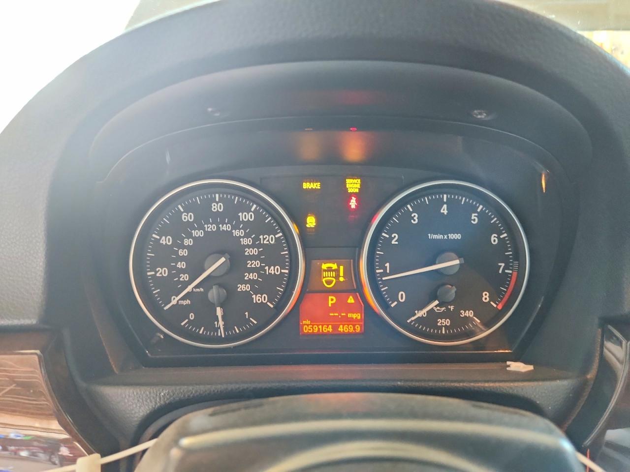 2012 Bmw 335 I Белый vin: WBADX7C51CE745017