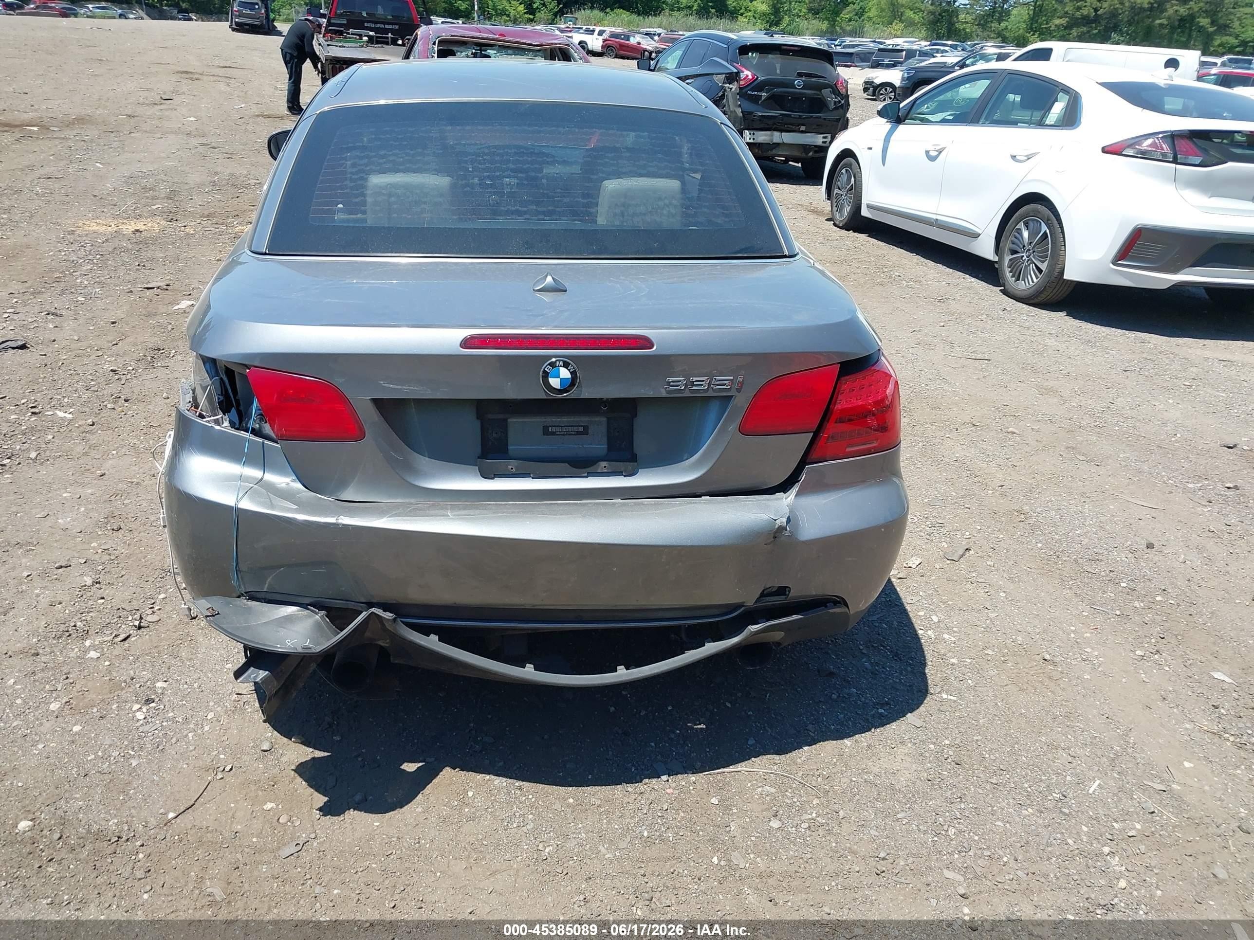 2013 Bmw 335i   Black vin: WBADX7C51DE746072