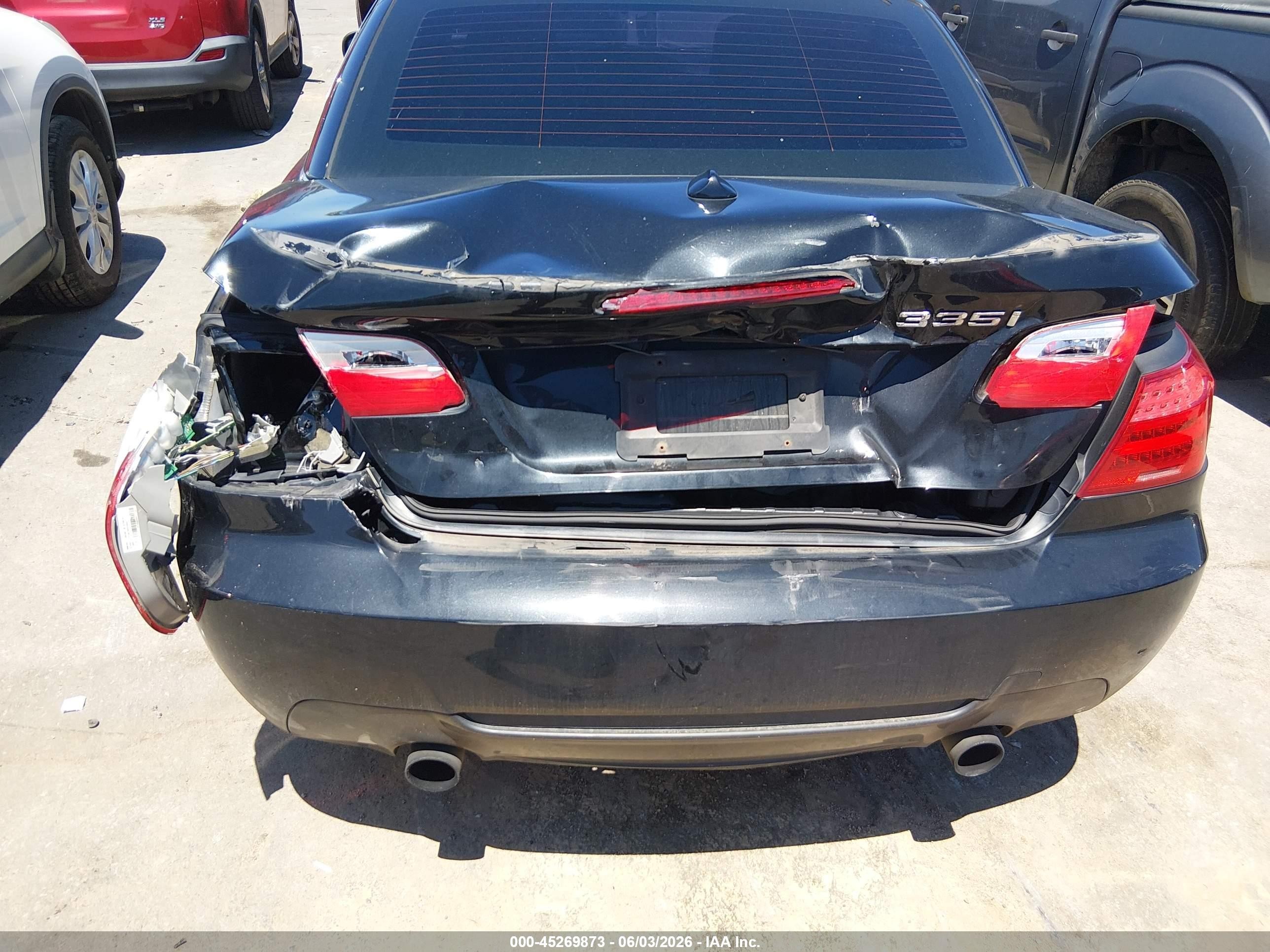2011 Bmw 335i   Black vin: WBADX7C52BE579640