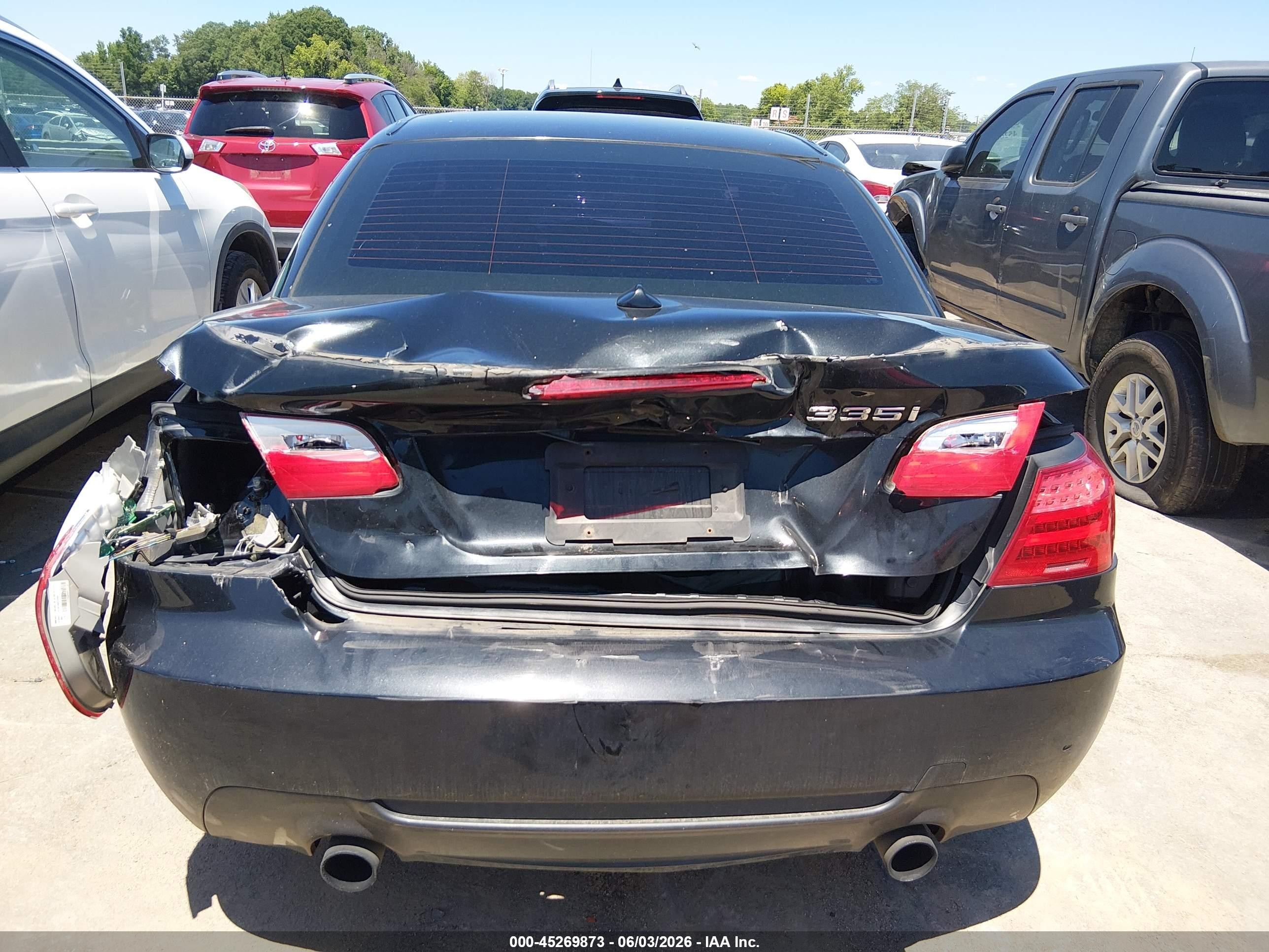 2011 Bmw 335i   Black vin: WBADX7C52BE579640