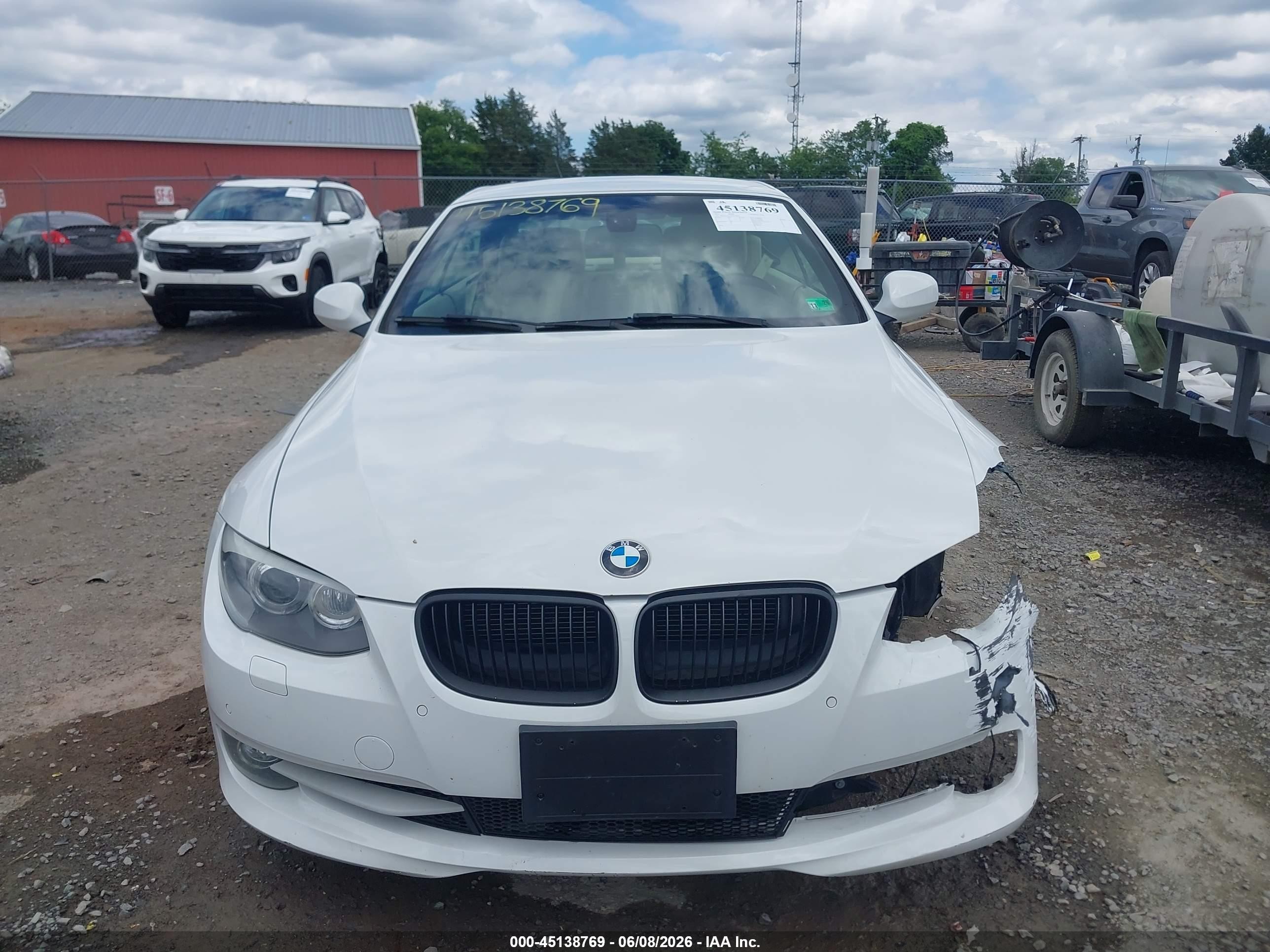 2013 Bmw 335i   White vin: WBADX7C54DPA97830