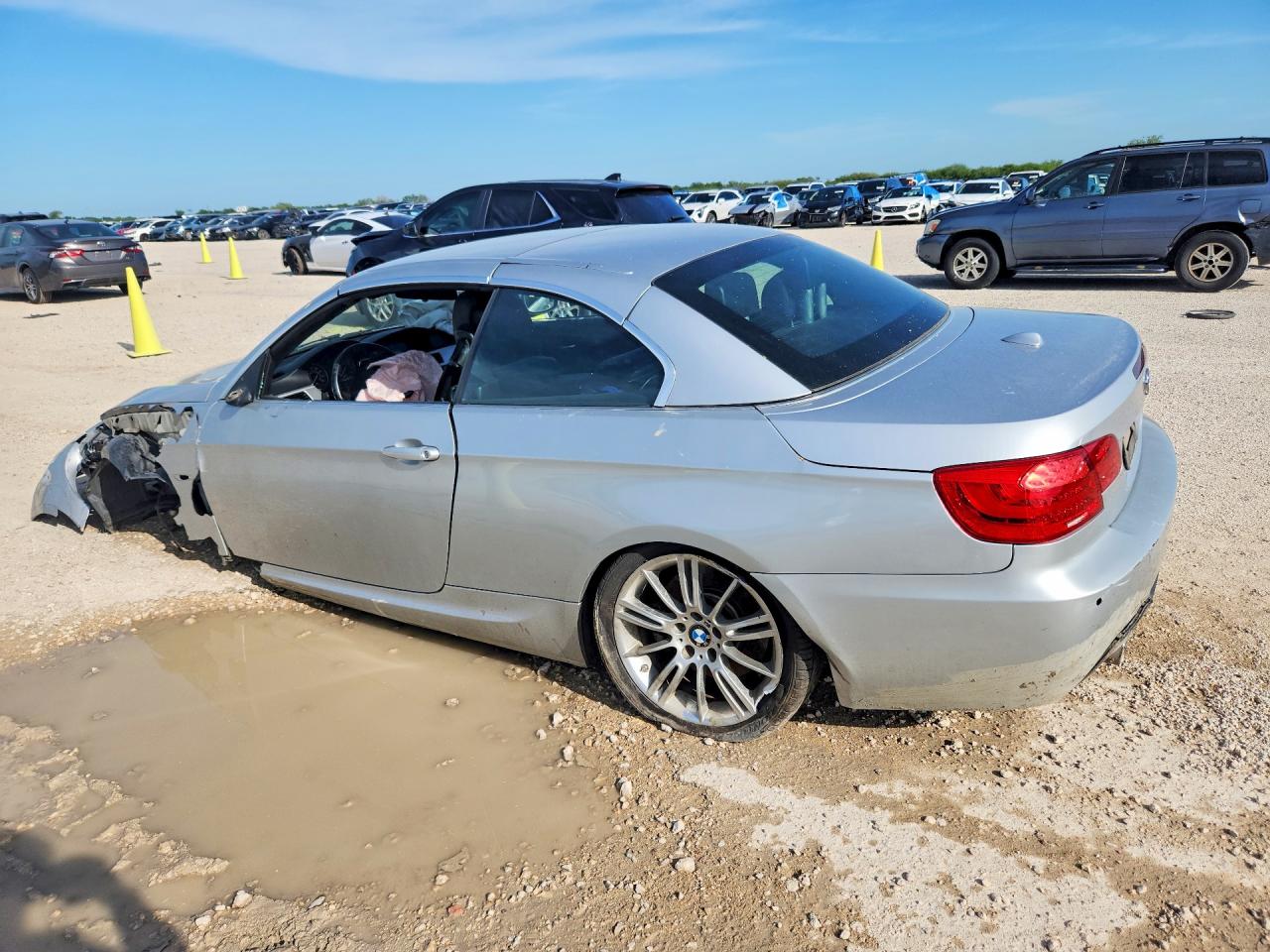2011 Bmw 335 I Silver vin: WBADX7C55BE743740
