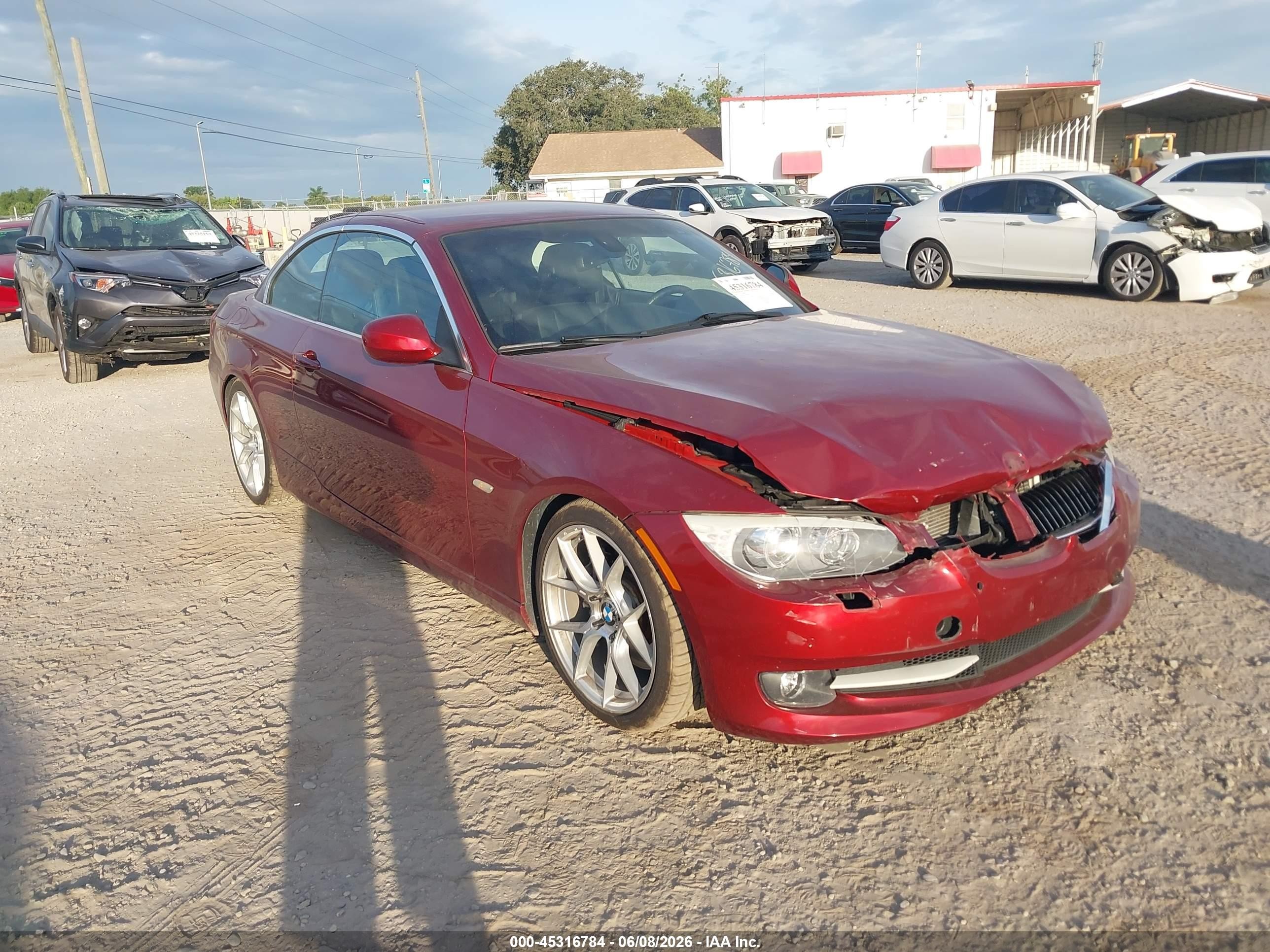 2013 Bmw 335i   Burgundy vin: WBADX7C56DJ589856