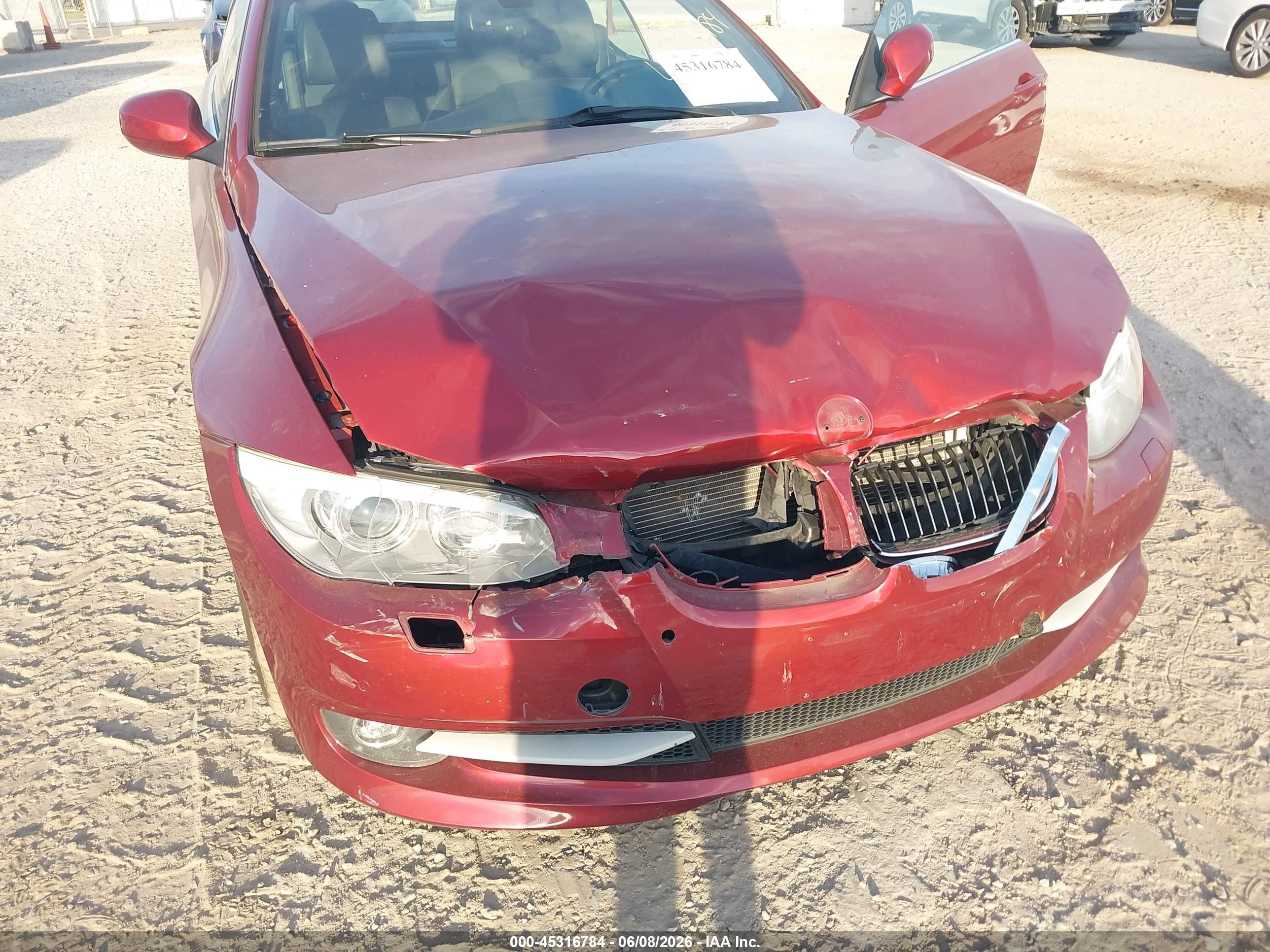 2013 Bmw 335i   Бордовый vin: WBADX7C56DJ589856