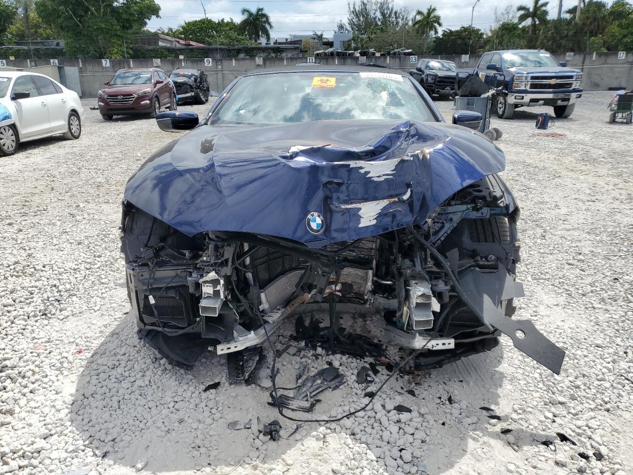 2022 Bmw 840i    Blue vin: WBADZ2C03NCJ44126
