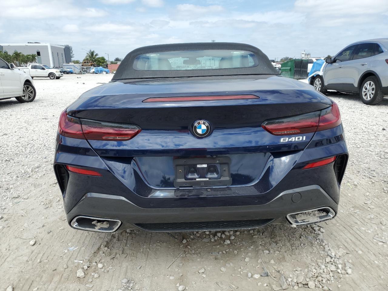 2022 Bmw 840i    Blue vin: WBADZ2C03NCJ44126